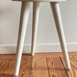 Tabouret tripode bois blanc vintage