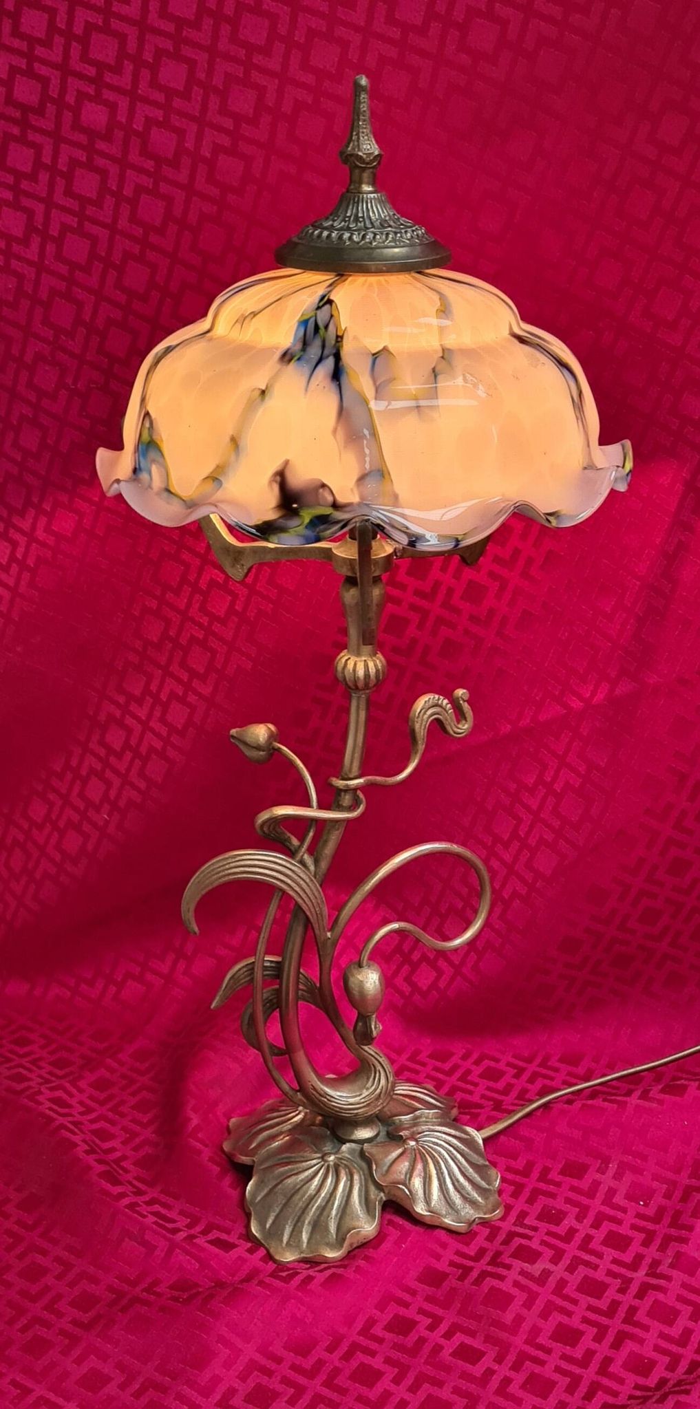 Art Nouveau bronze lamp with very beautiful opaline, Lucien Gau, 54x25