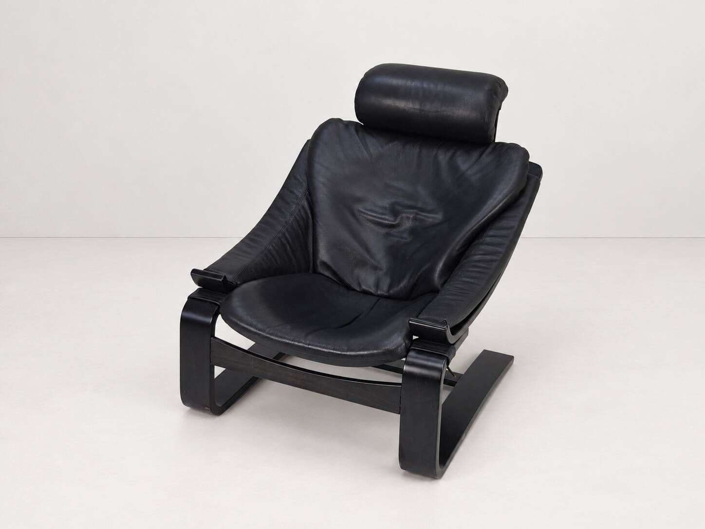 Kroken Armchair in Black Leather by Ake Fribytter for Roche Bobois