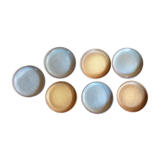 Set of 7 stoneware plates