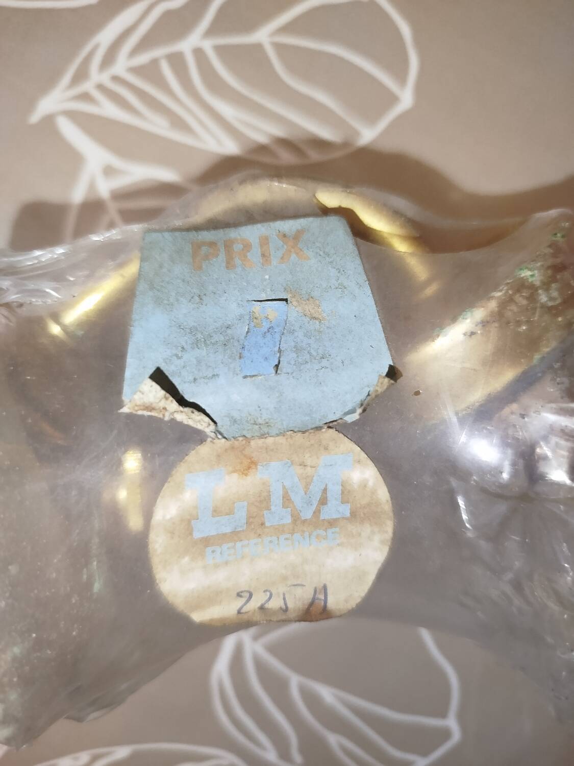 Pair of vintage molded glass wall sconces – 1960s – Condition of