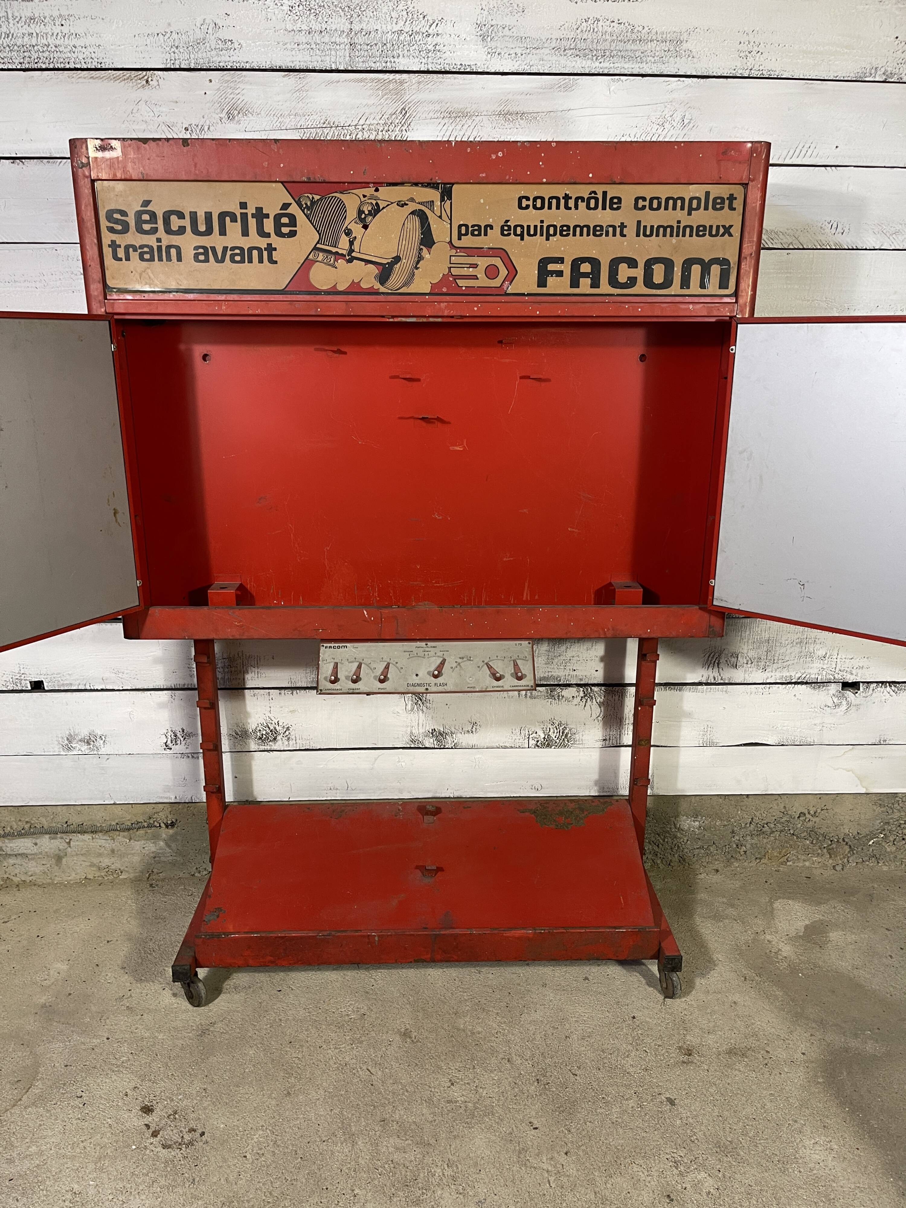 Workshop furniture facom 1970