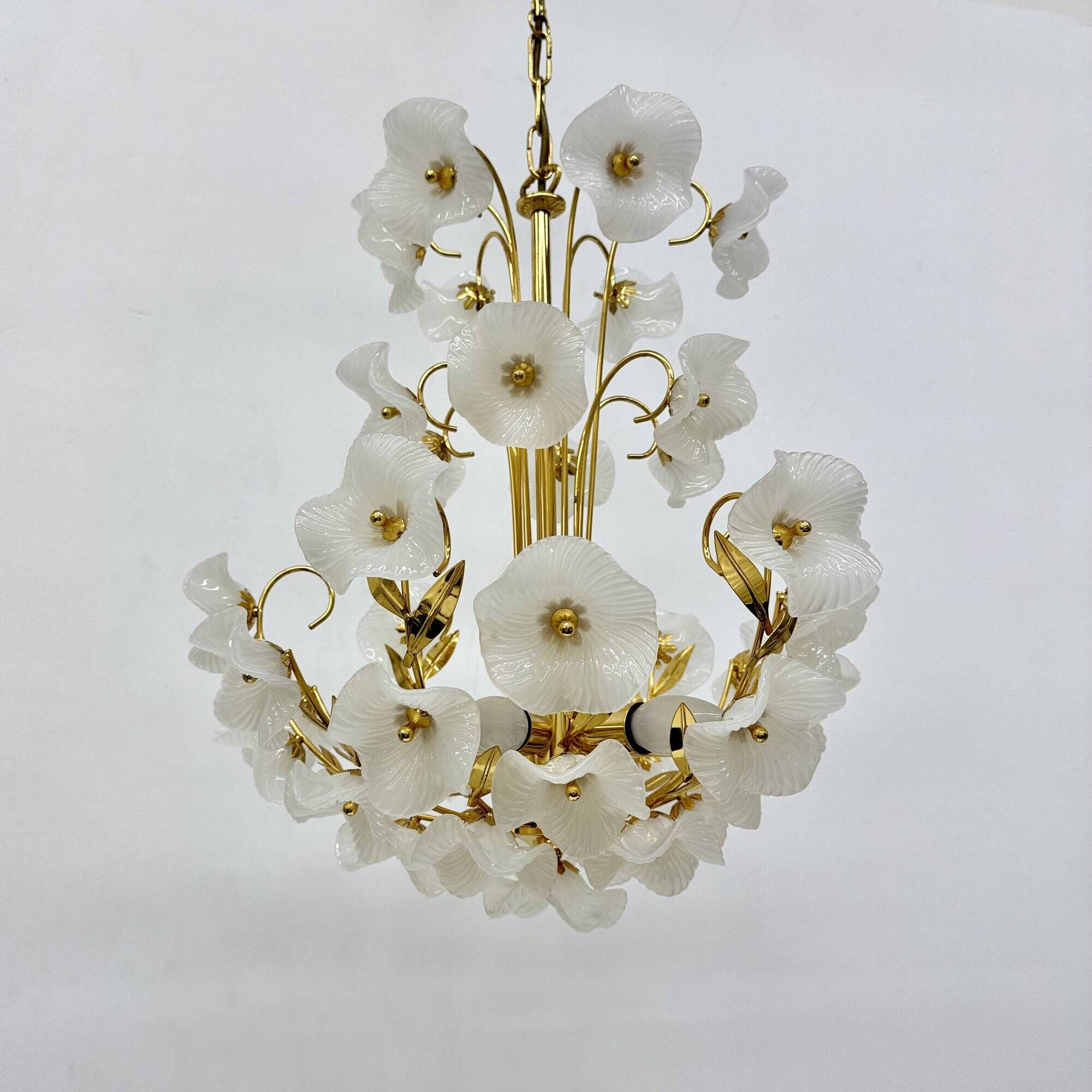Lustre milieu du siècle avec fleurs en verre, années 1970