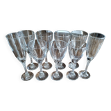Set of 9 matching vintage glasses in 3 different sizes