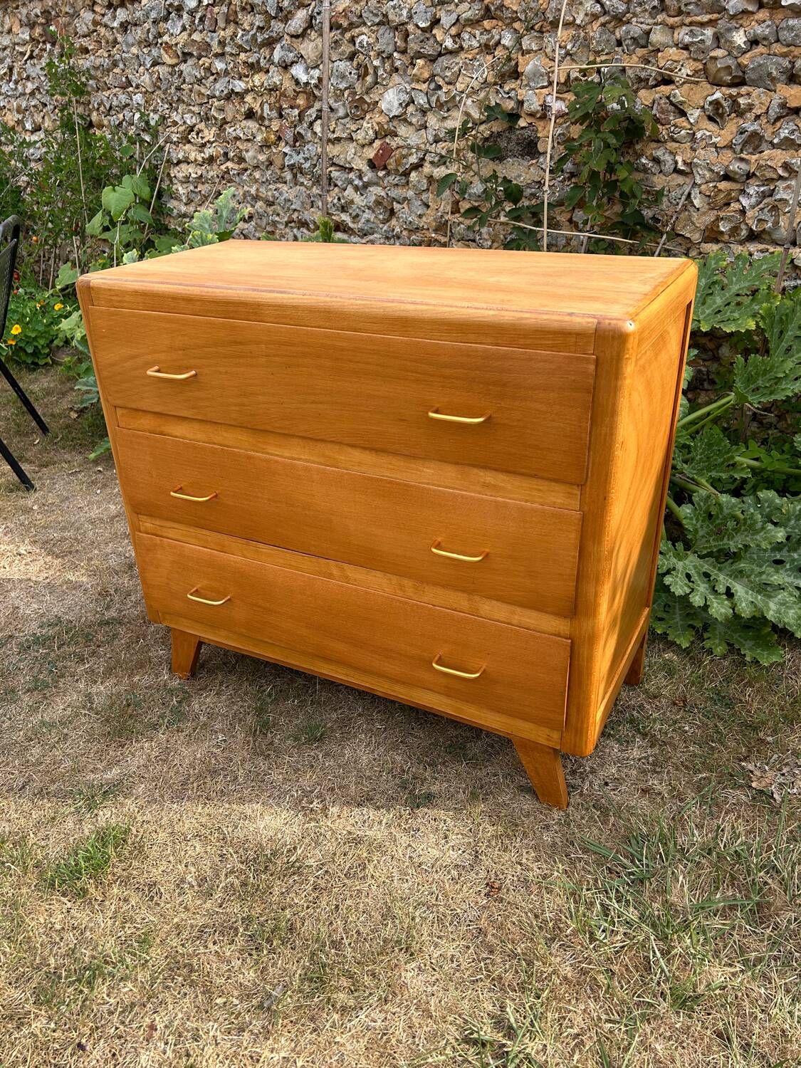 Vintage 1960s chest of drawers in blond beech