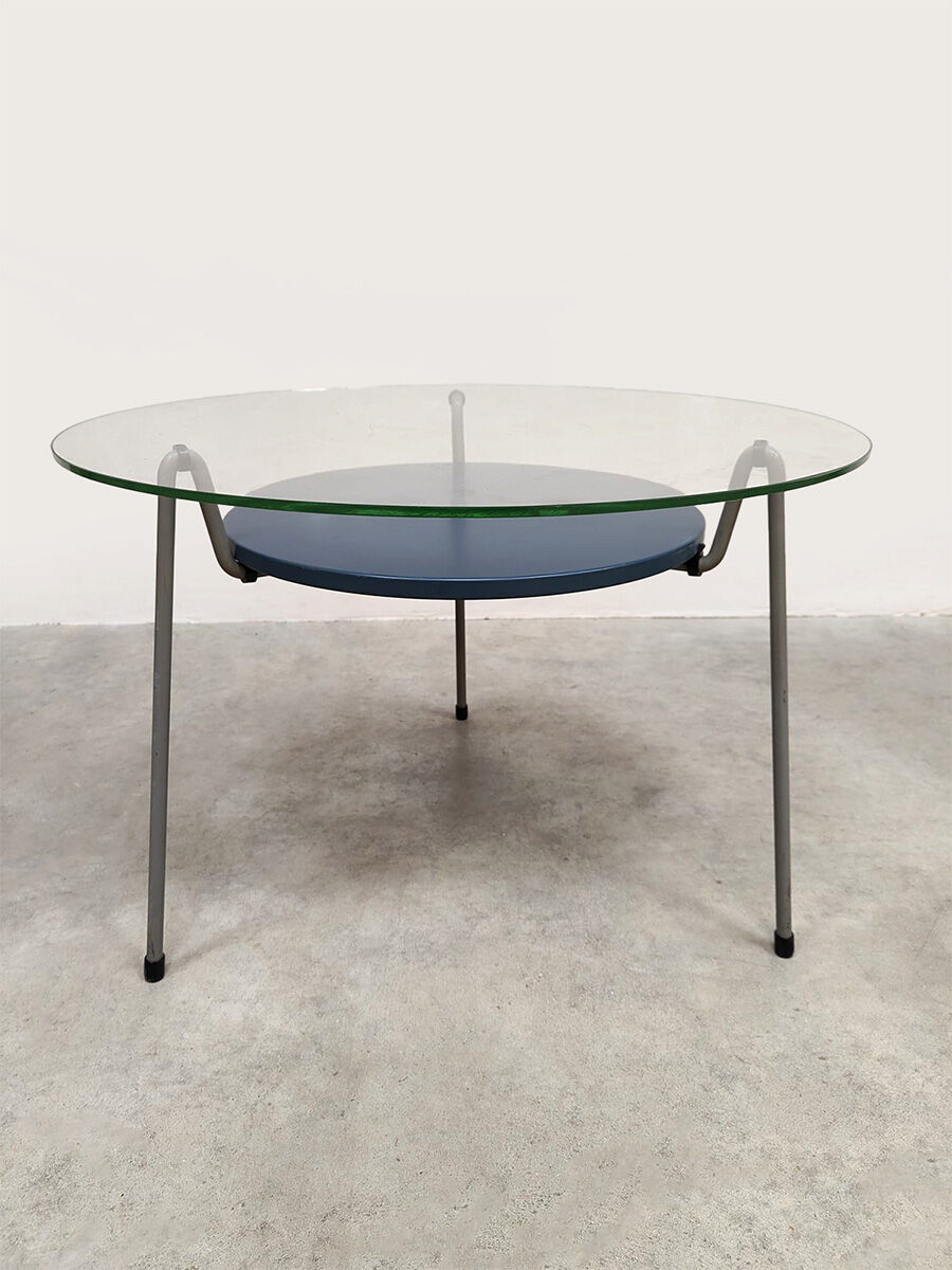 Table basse 'Mug' design vintage modèle 535 Wim Rietveld Gispen 1953