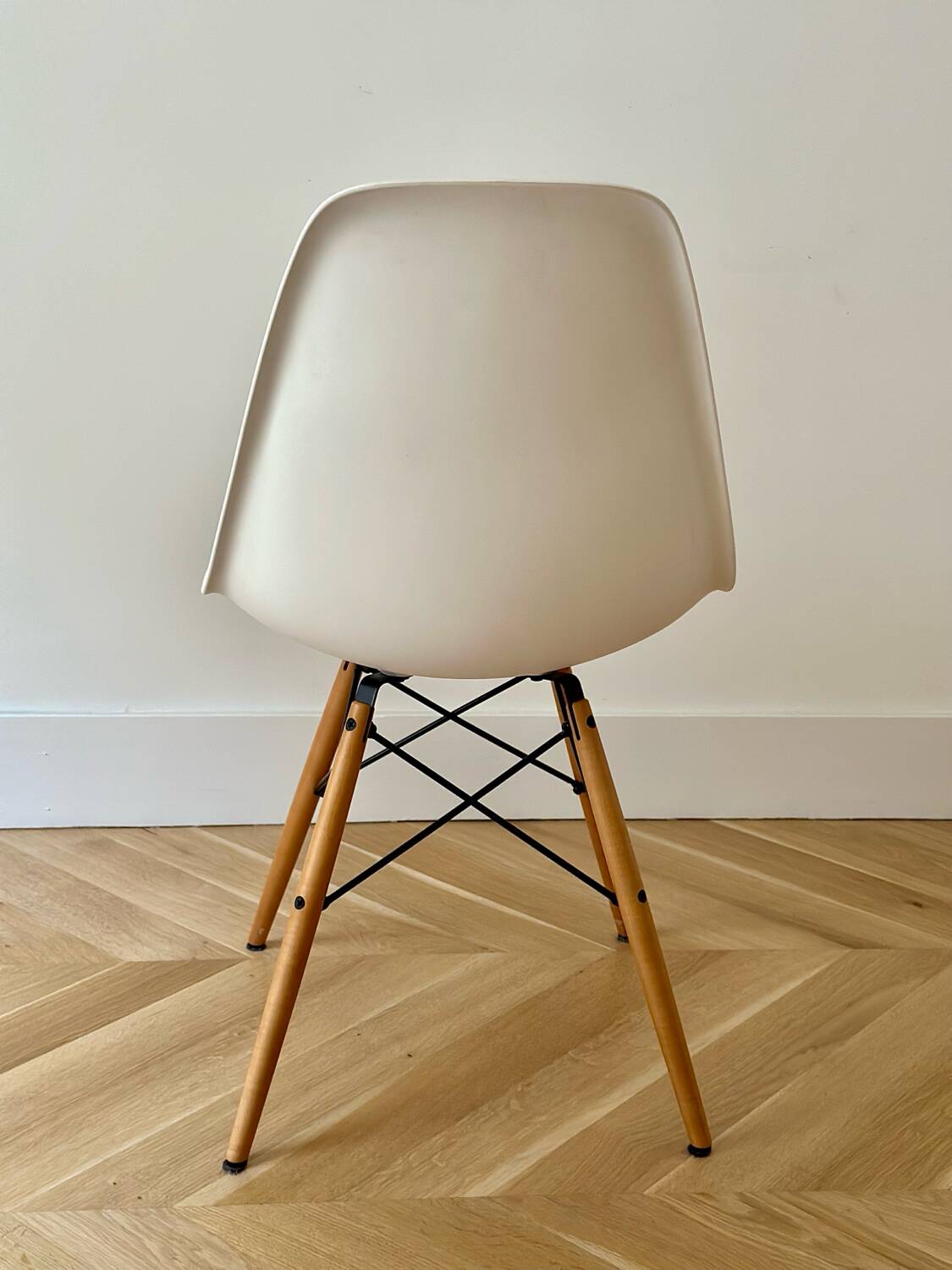Set of chairs Eames DSW chair by Charles and Ray Eames