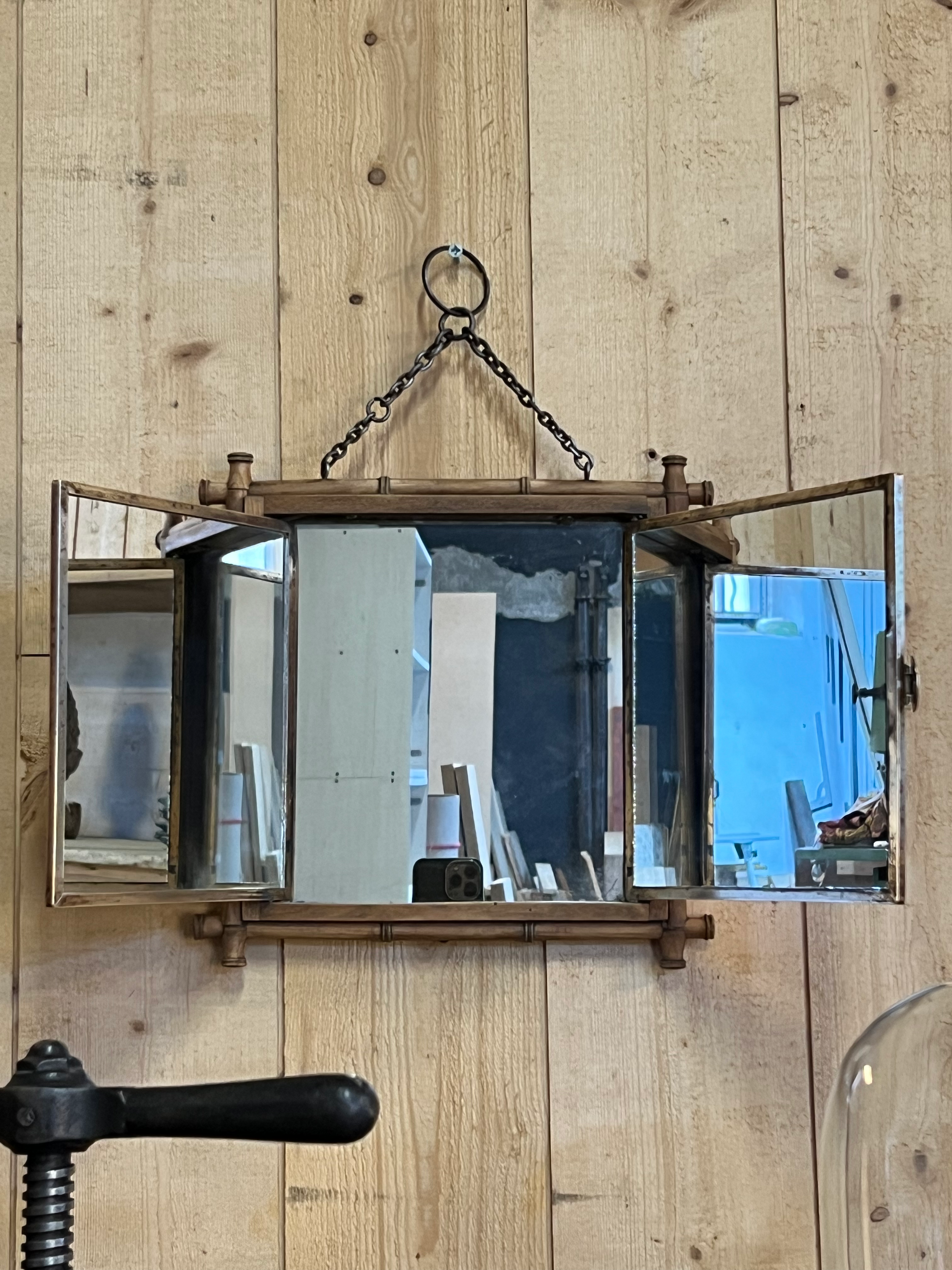 Miroir triptyque en bambou et laiton 1876