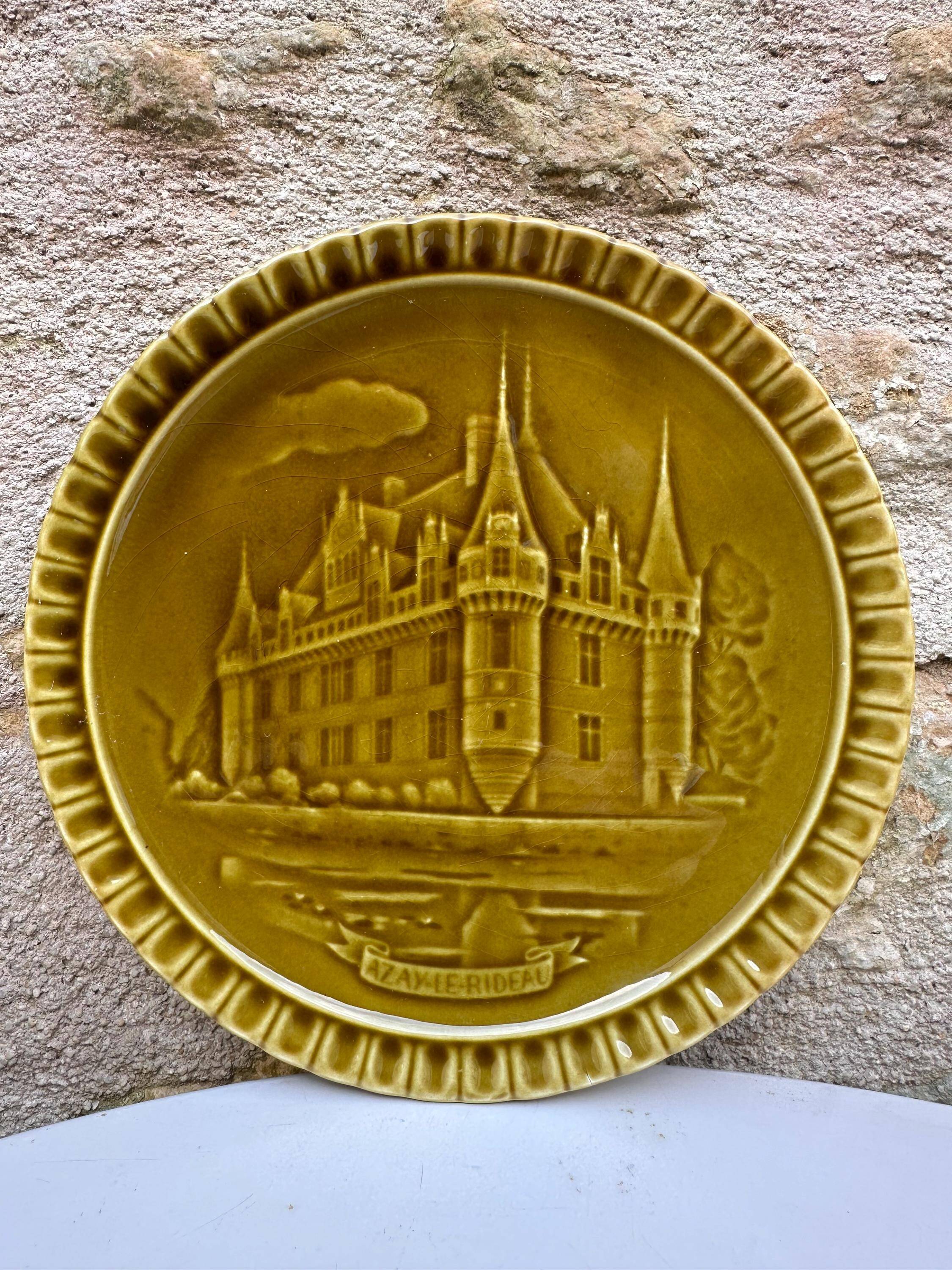 Gien France Plates Loire Castles - Set of 8