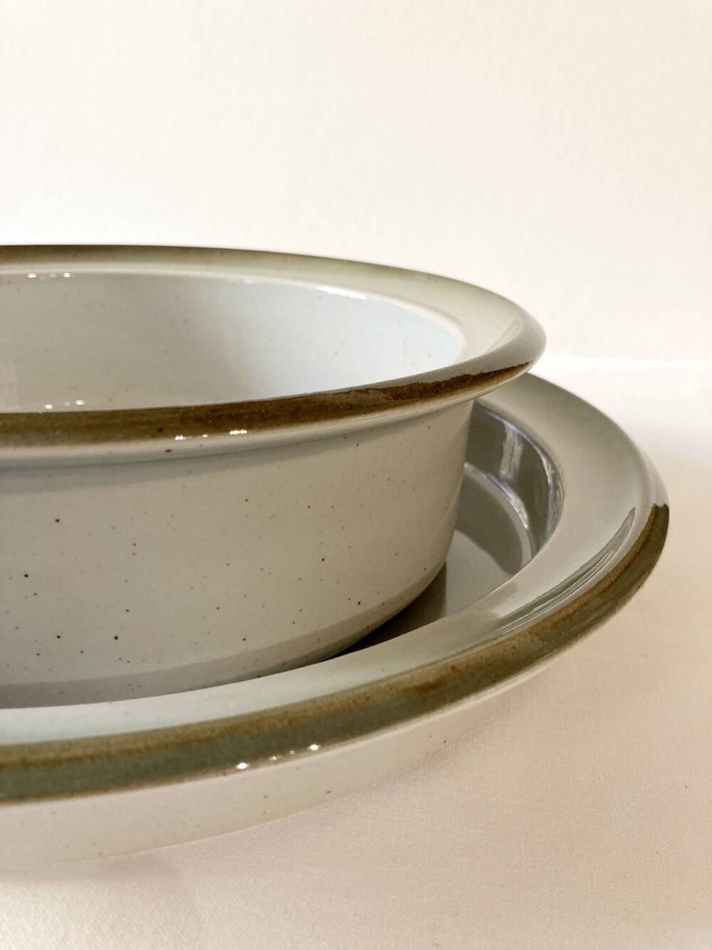 Duo of serving dishes in grand feu stoneware, Brenne earthenware