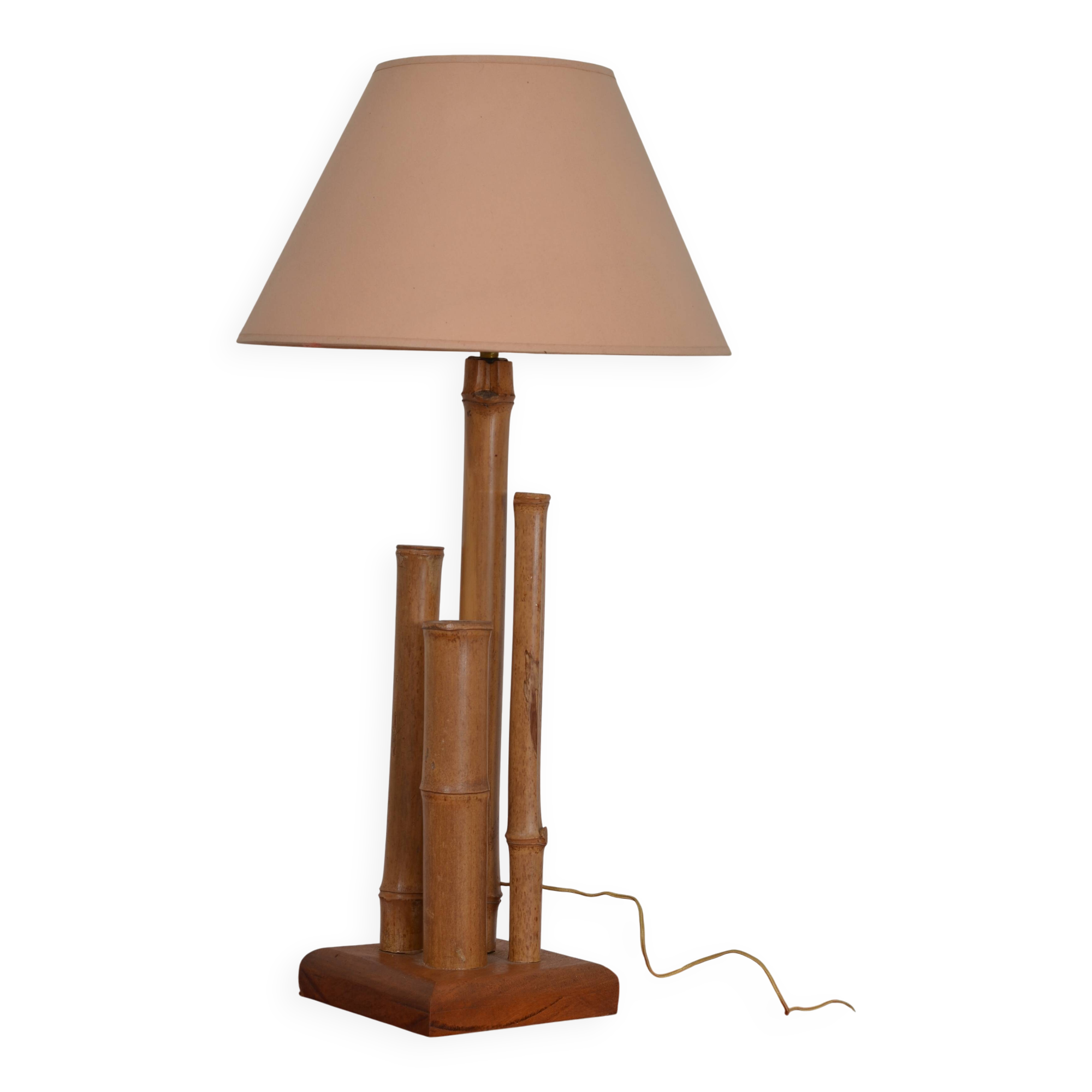 Bamboo lamp