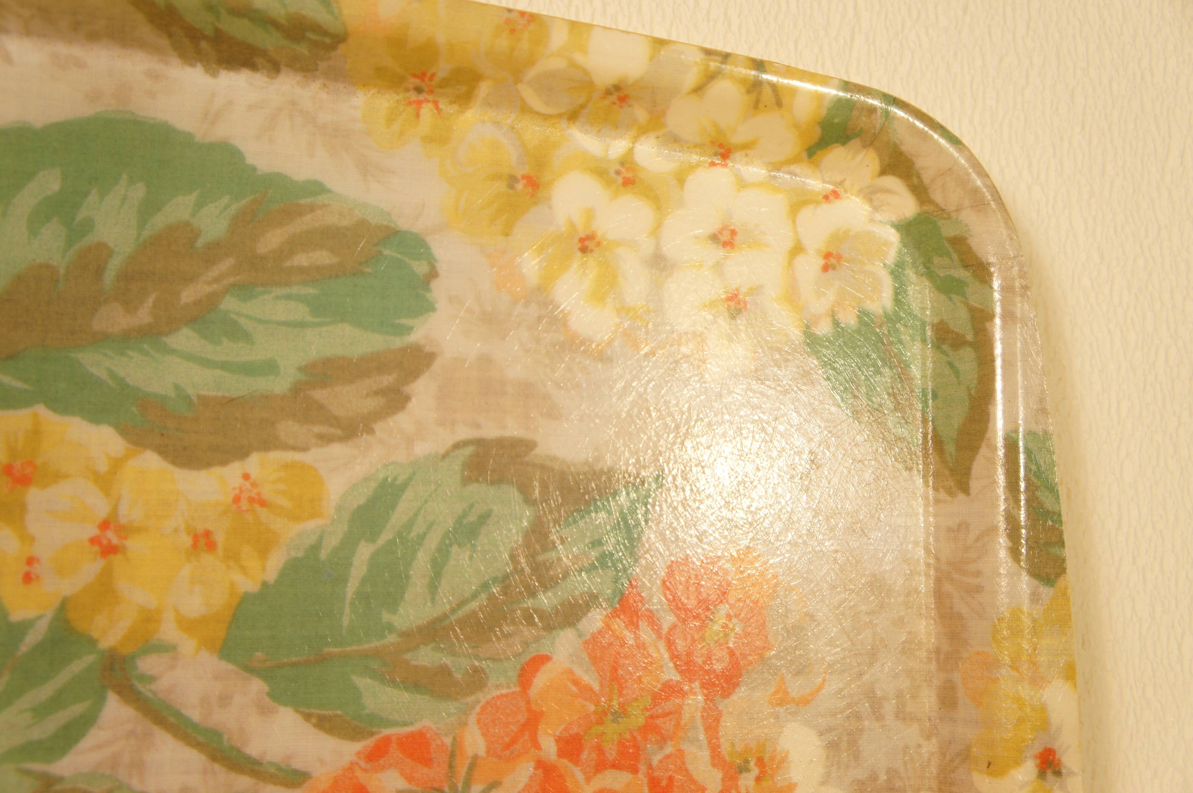 Vintage resin flower tray