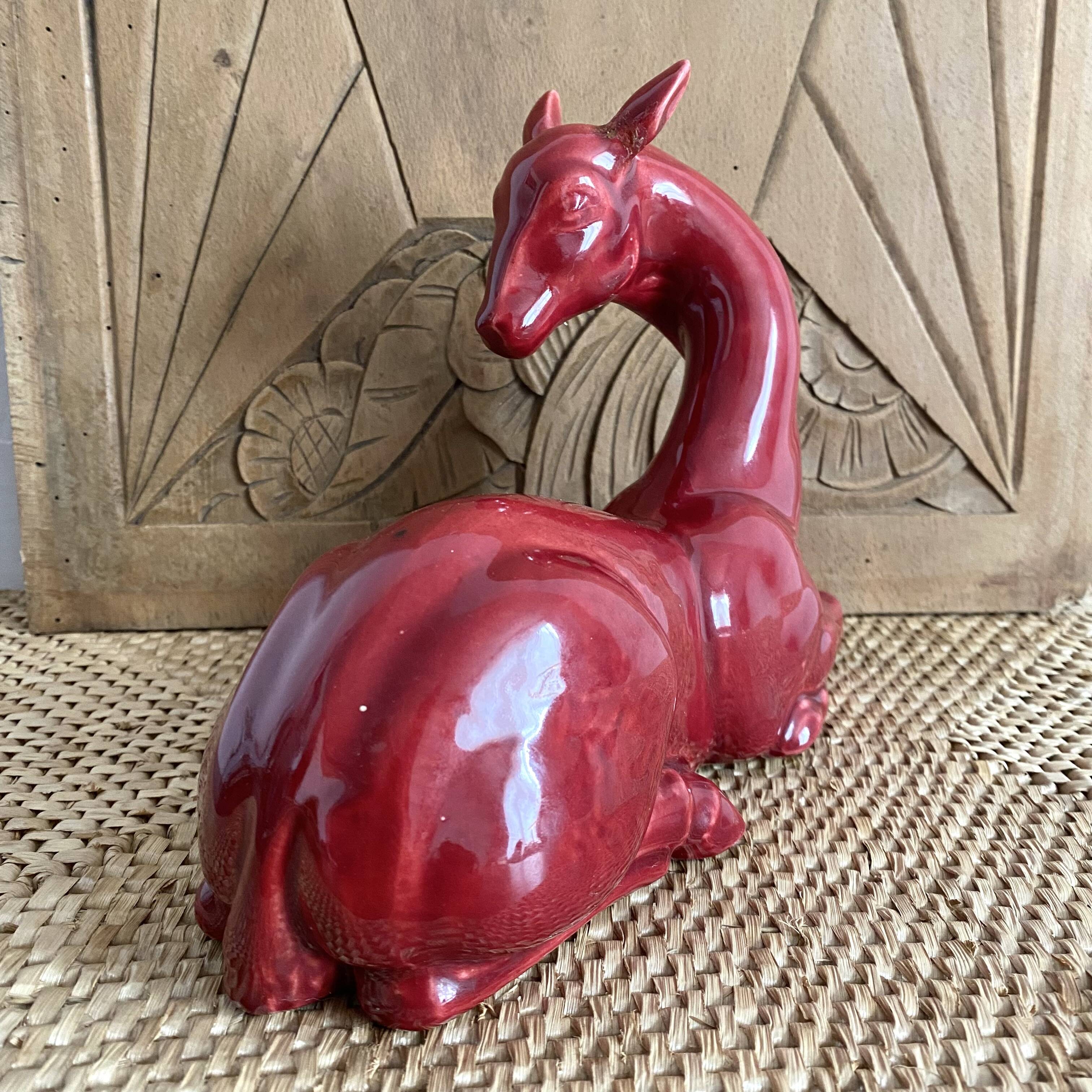 Biche art déco en céramique