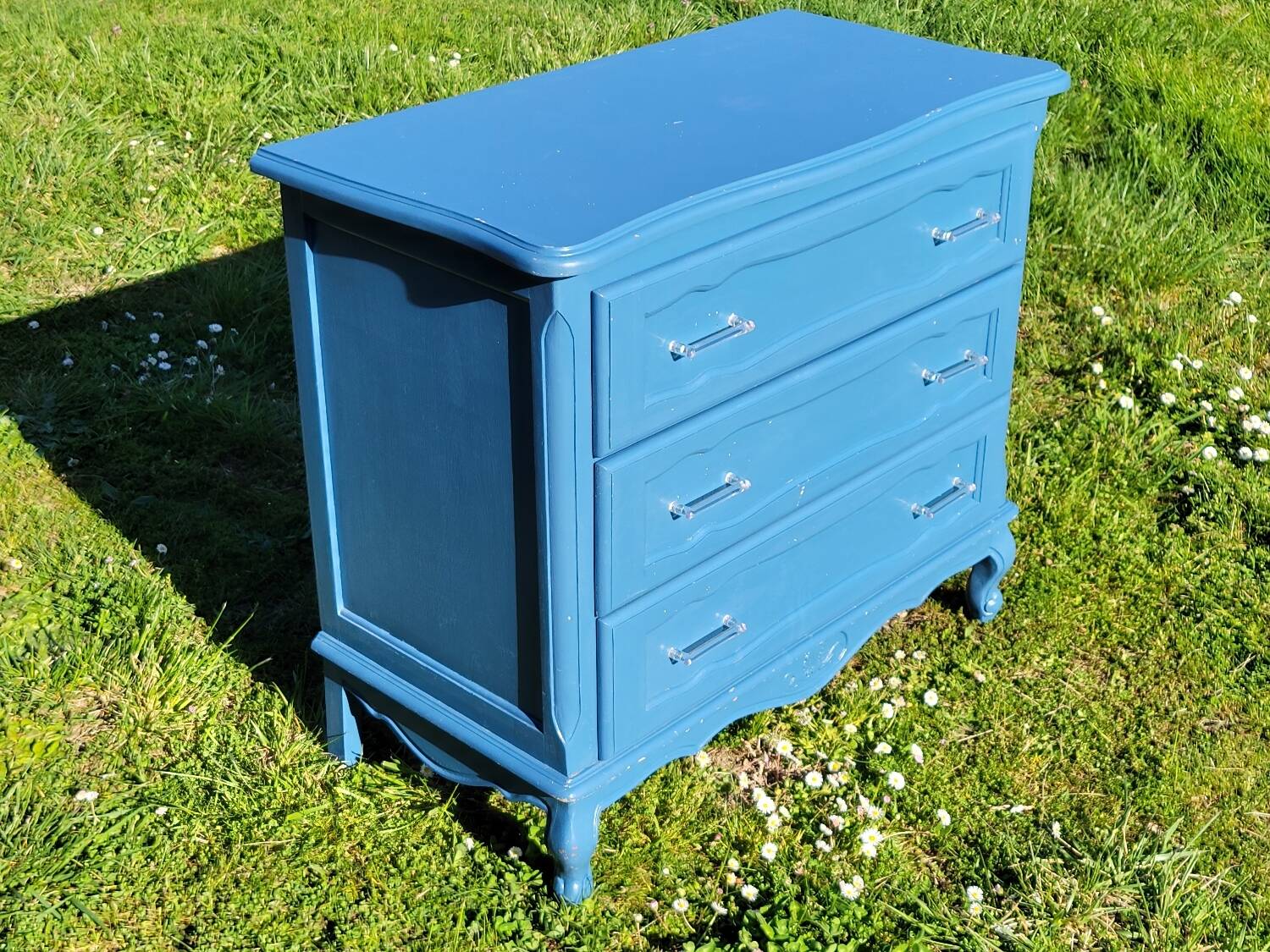 Louis XV style chest of drawers