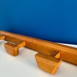 Porte manteau en bois style internat