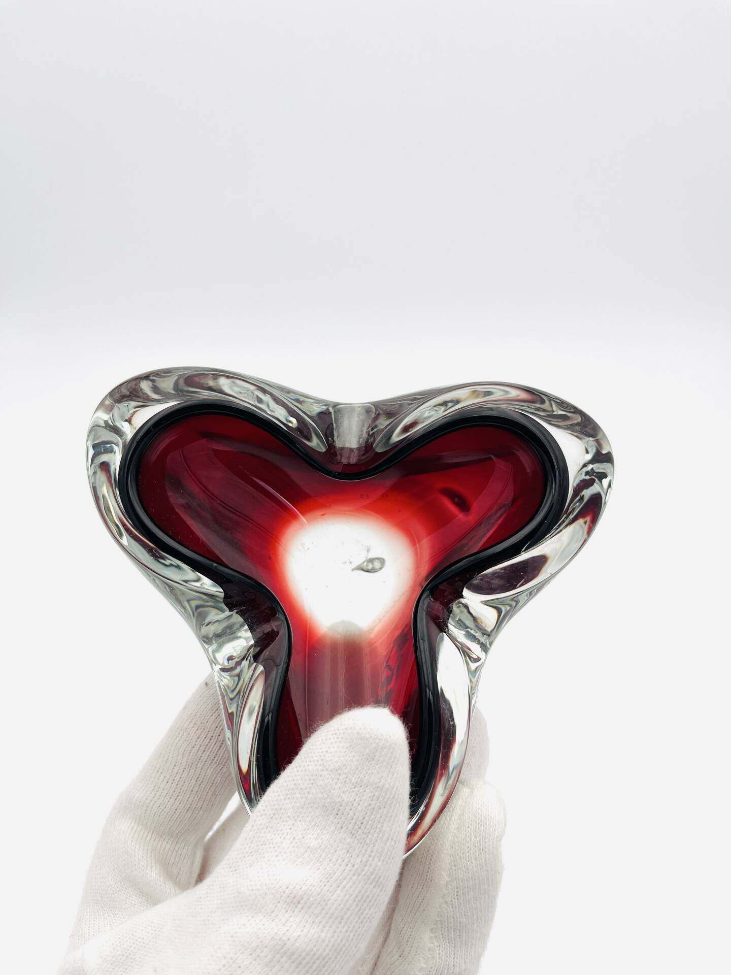 Trilobe Murano Sommerso Ruby Red & Solid Crystal Pocket Vase
