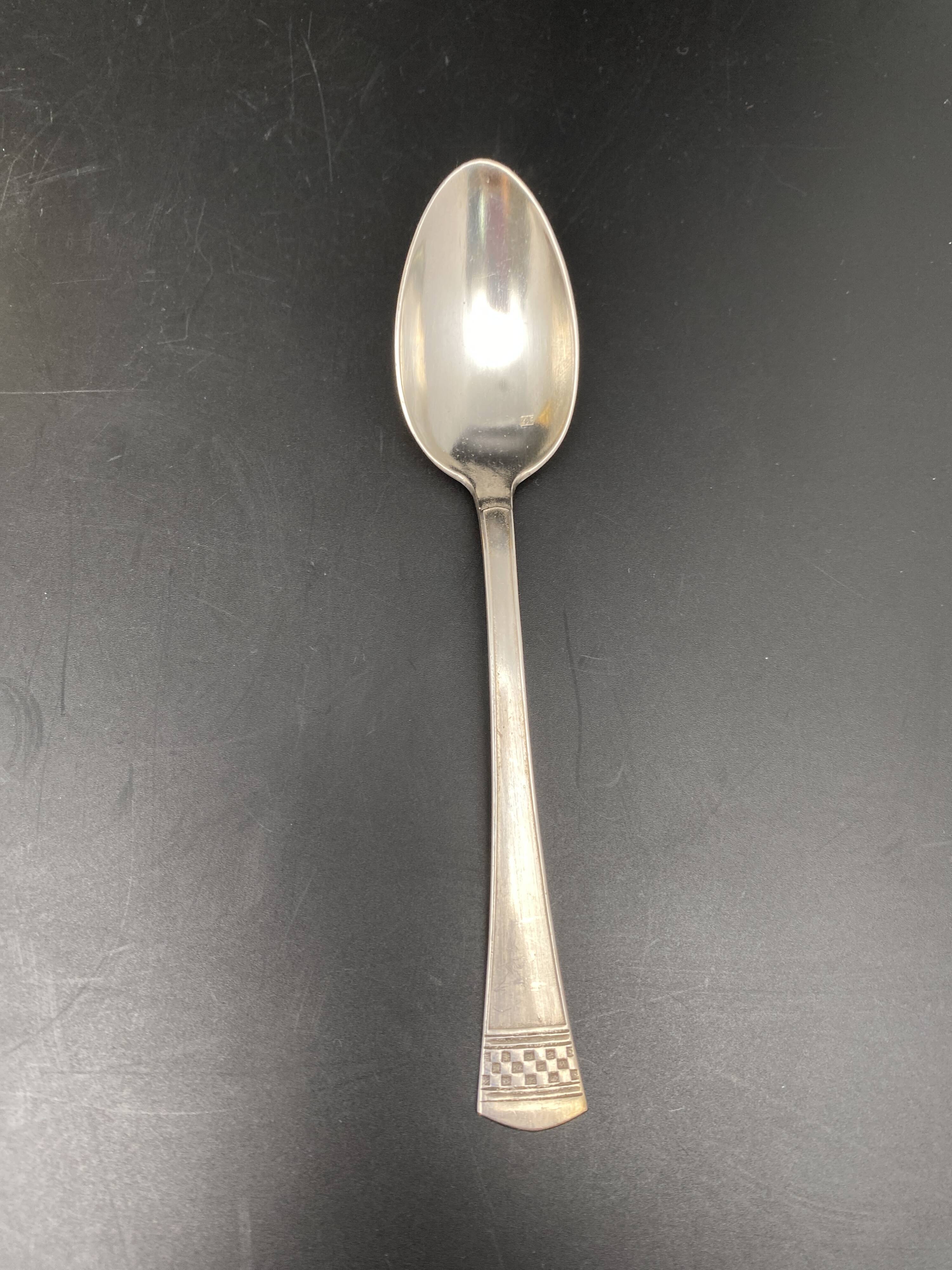 Dessert spoon set