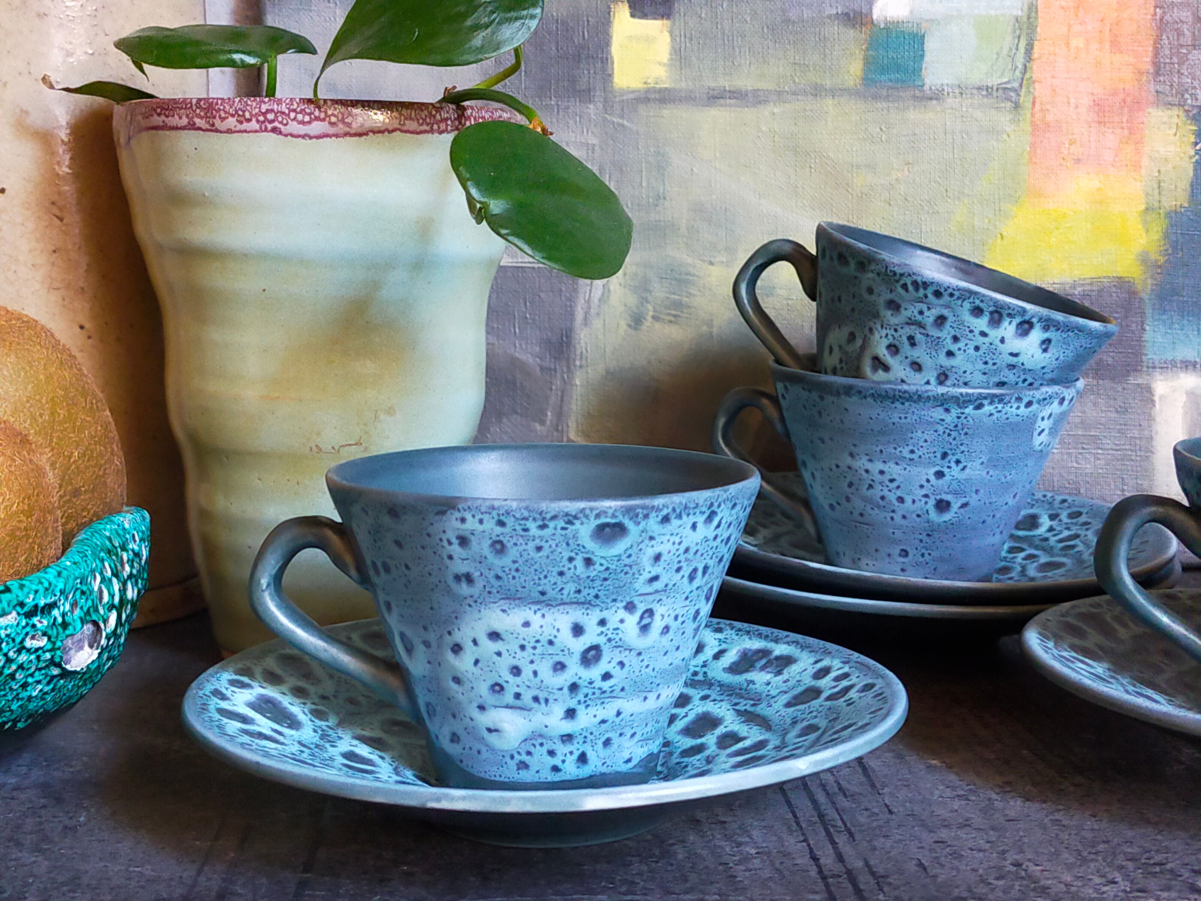 4 vintage fat lava ceramic cups