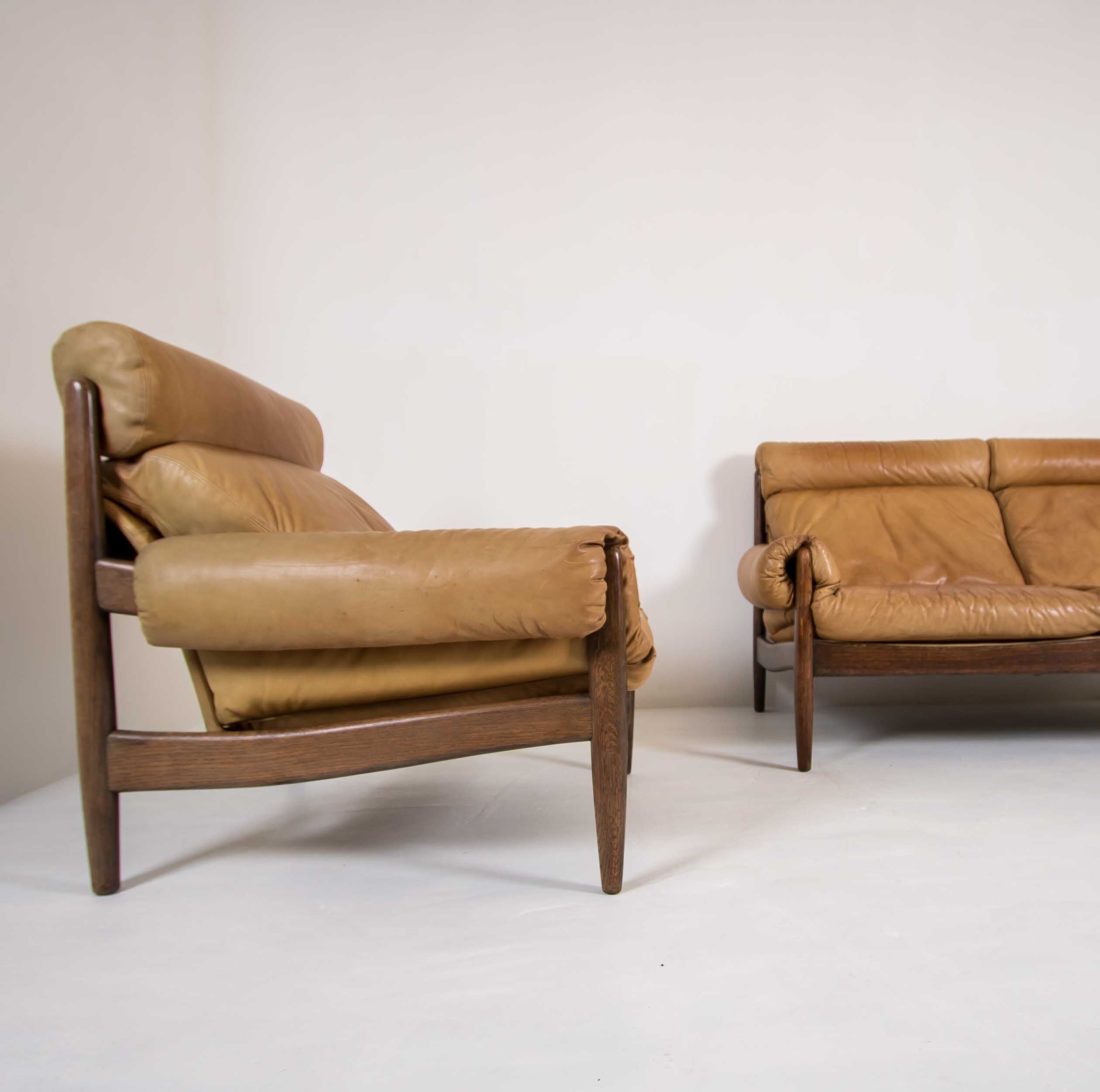 Leather living room set by Durlet