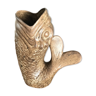 Fish sandstone vase
