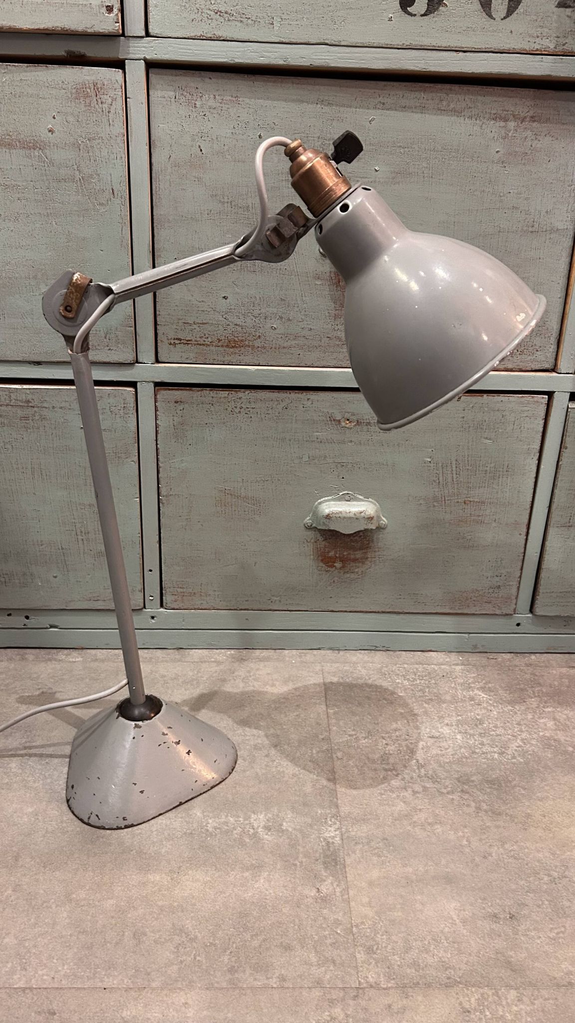 Lampe à poser - bernard albin gras - ravel clamart - modèle 205
