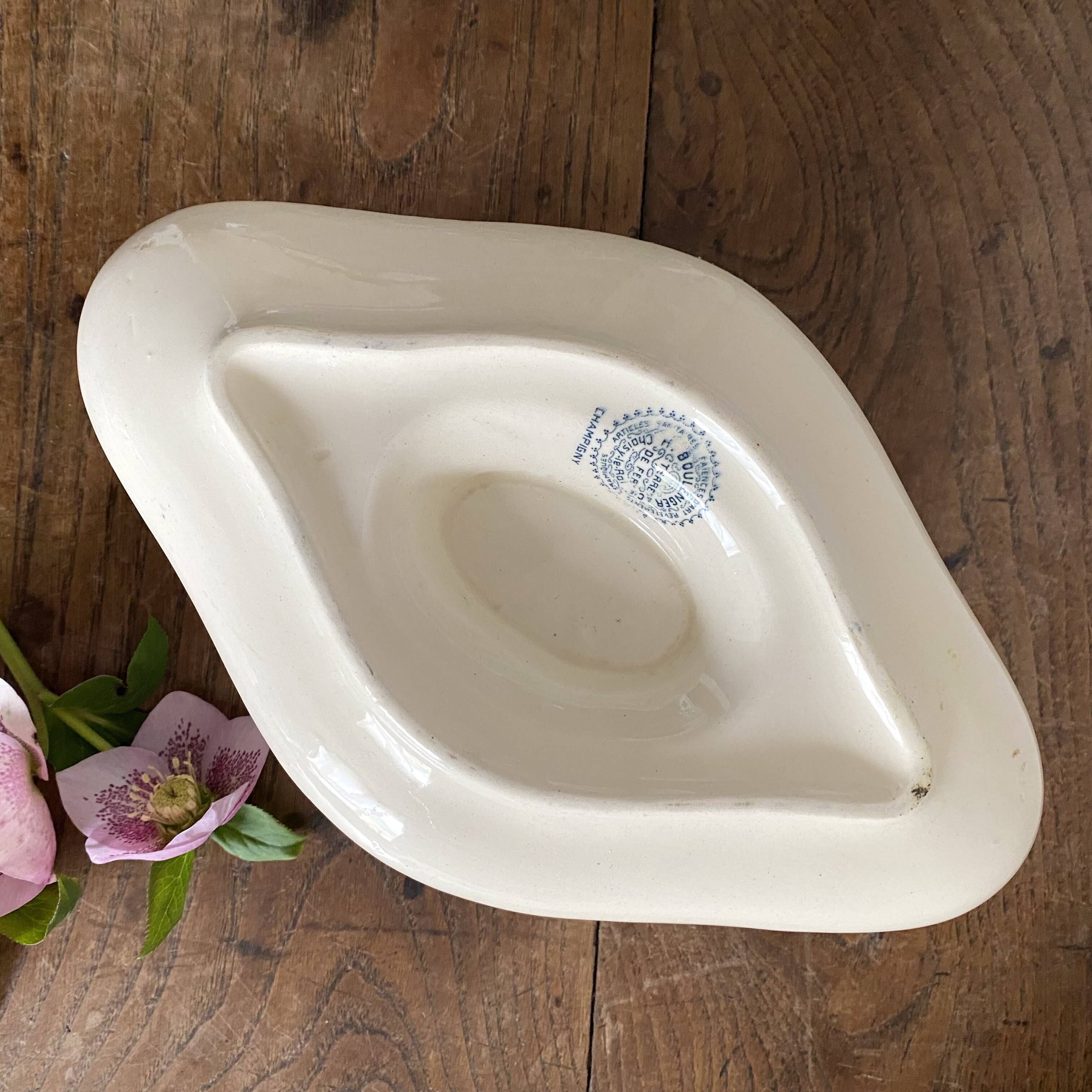 Choisy le roi "Champigny" iron clay sauceboats