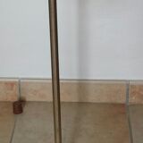 Cendrier en pierre sur pied