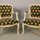 Paire de fauteuils cabriolet style Louis XV