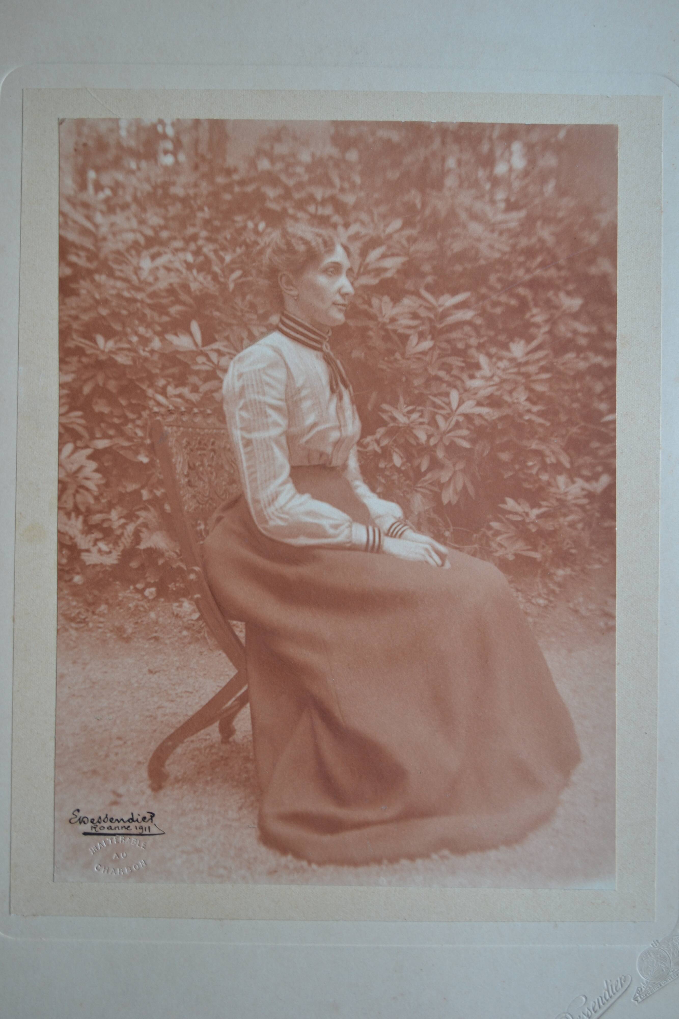 Old albumen print photo by Émile Dessendier in Roanne in 1911