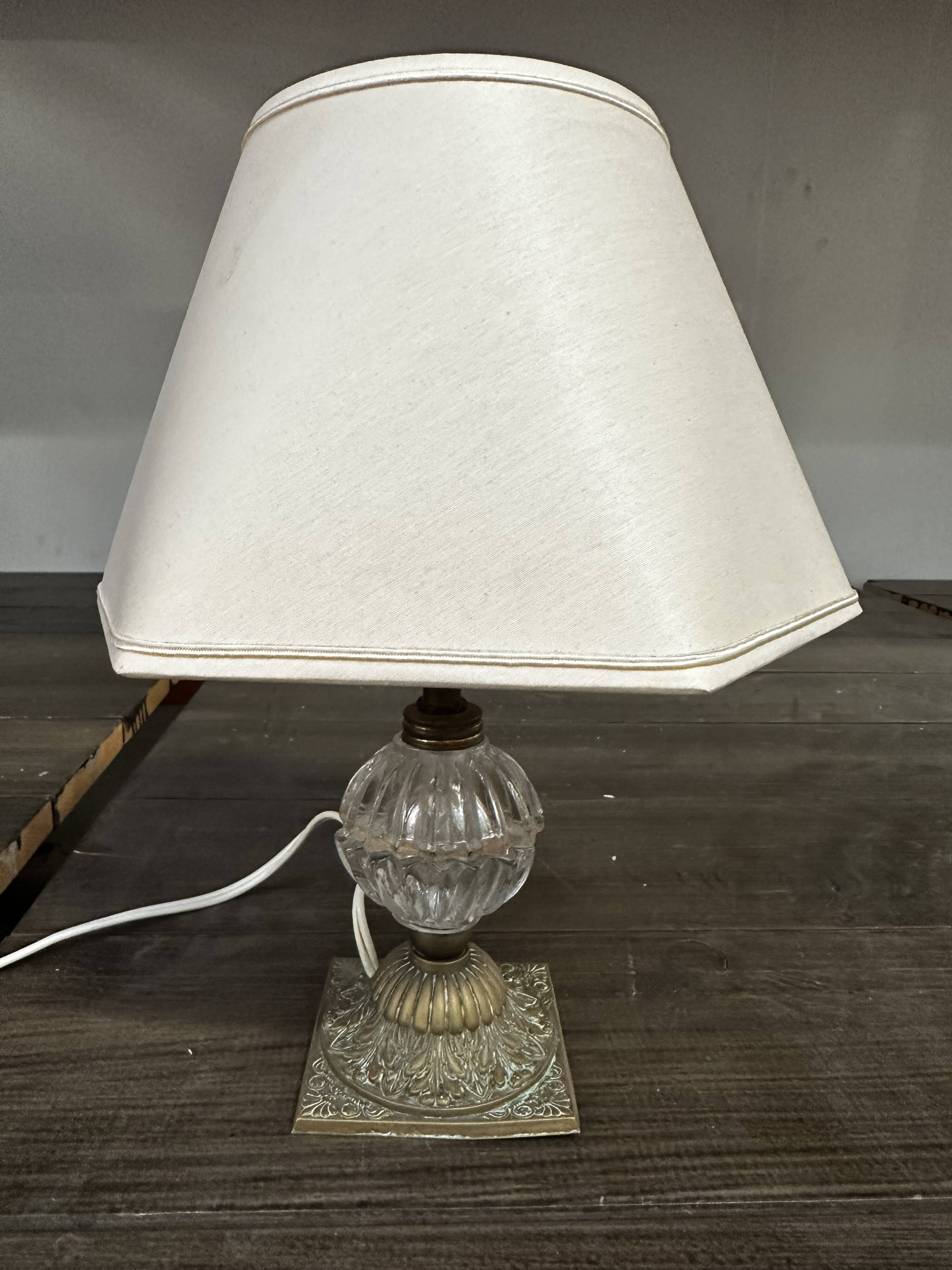 Lampe ancienne Laiton et Verre H 31 cm
