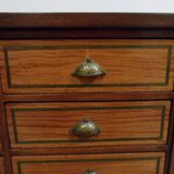 Armoire d'apothicaire vintage en acajou avec tiroirs