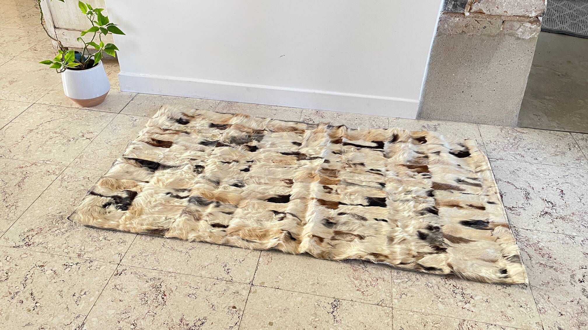 RUG Skin 1970s Beige-Brown - 56 x 107cm