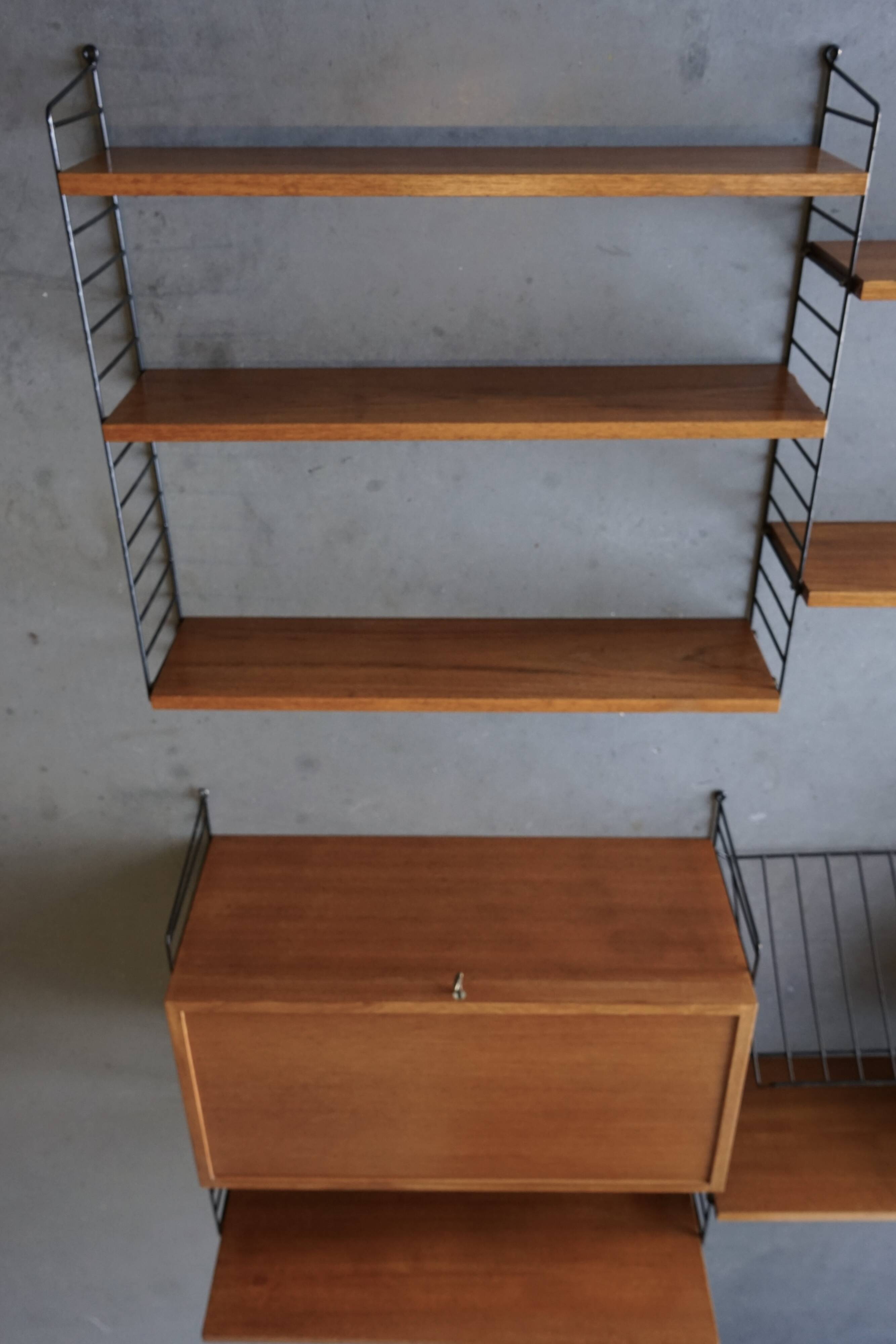 Etagère murale vintage par Nisse Strinning pour String AB, années 1960