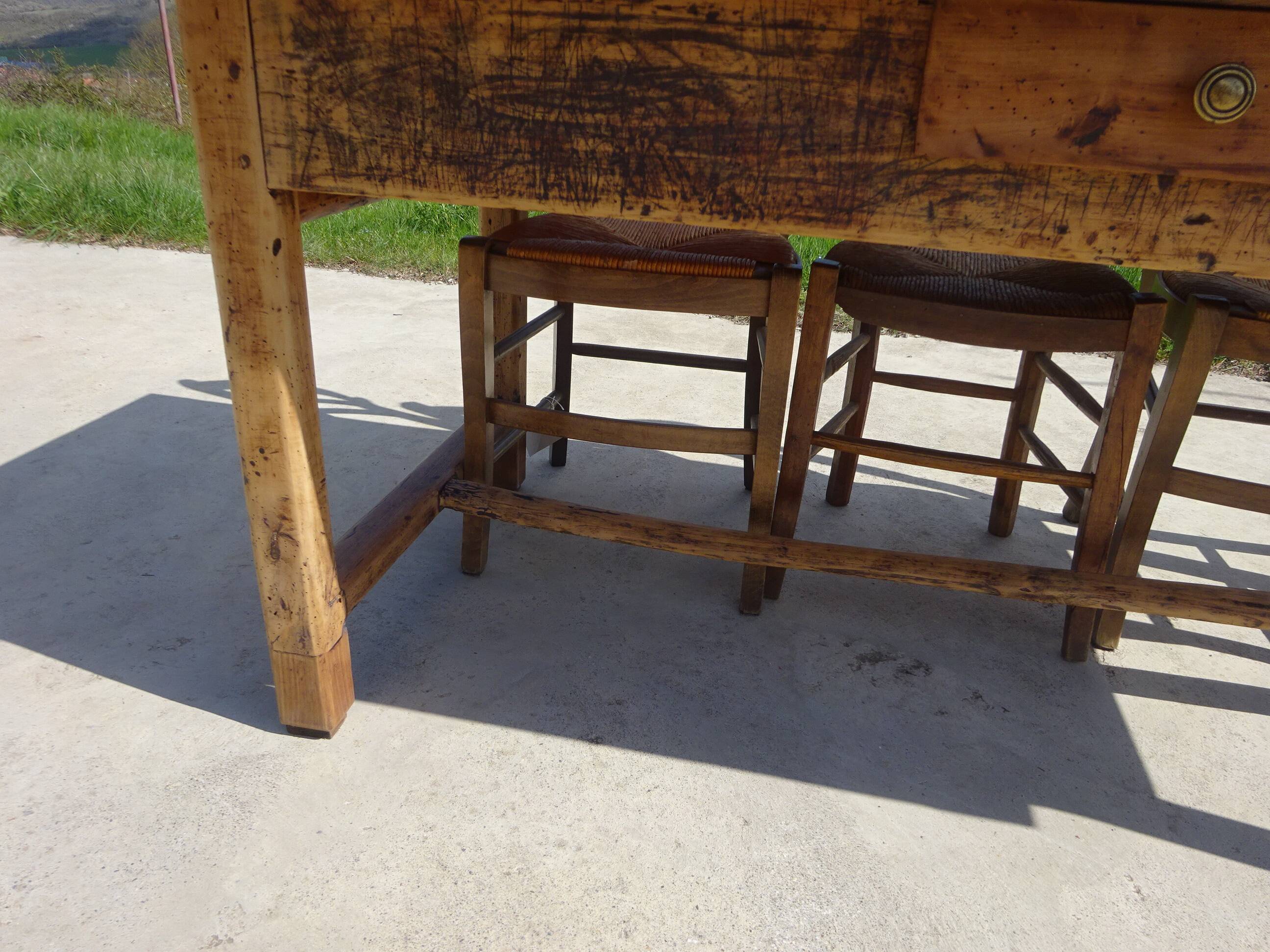 Ancienne table de ferme en chêne massif