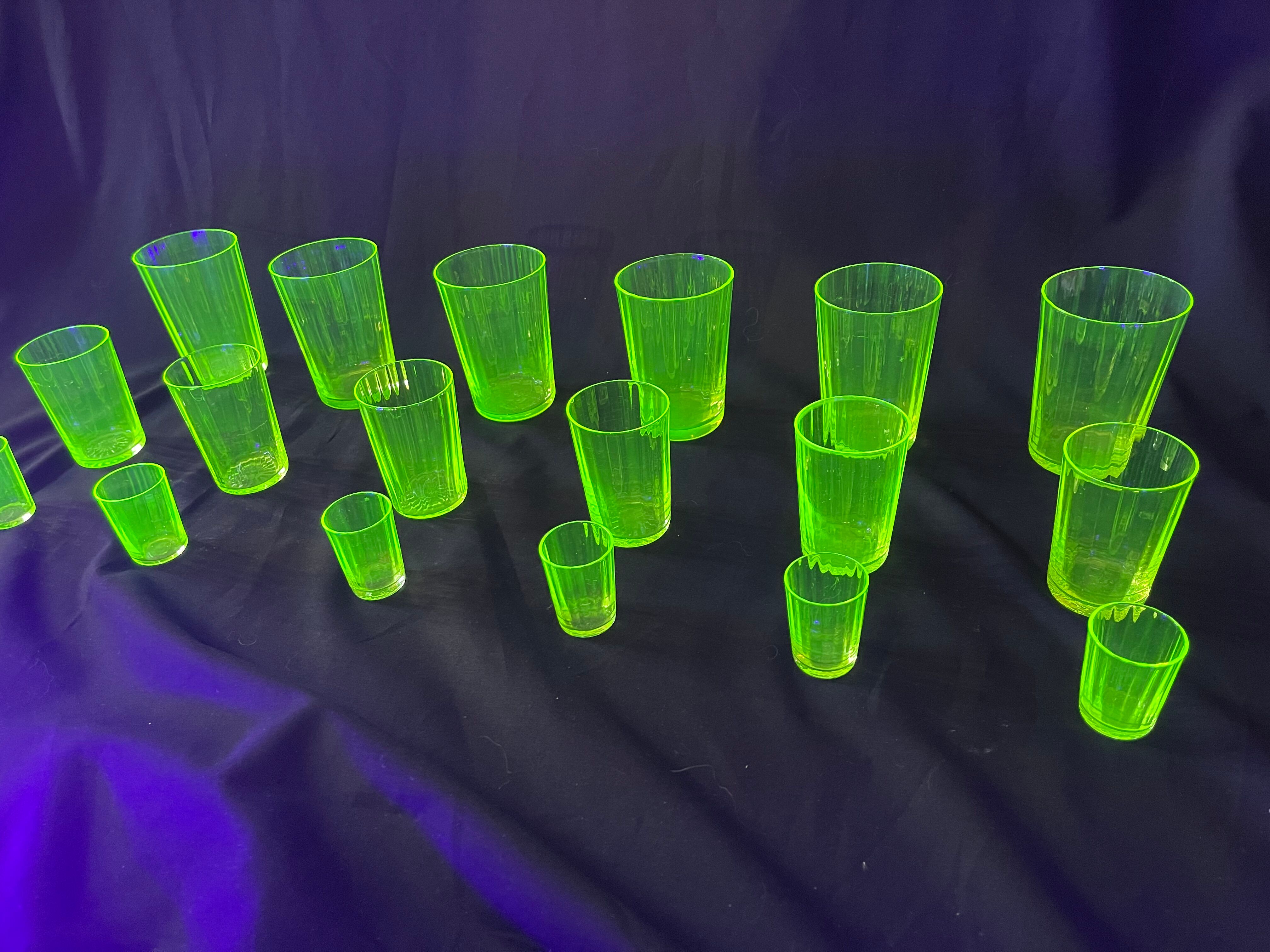 Ouraline: Full service of 18 crystal blown glasses