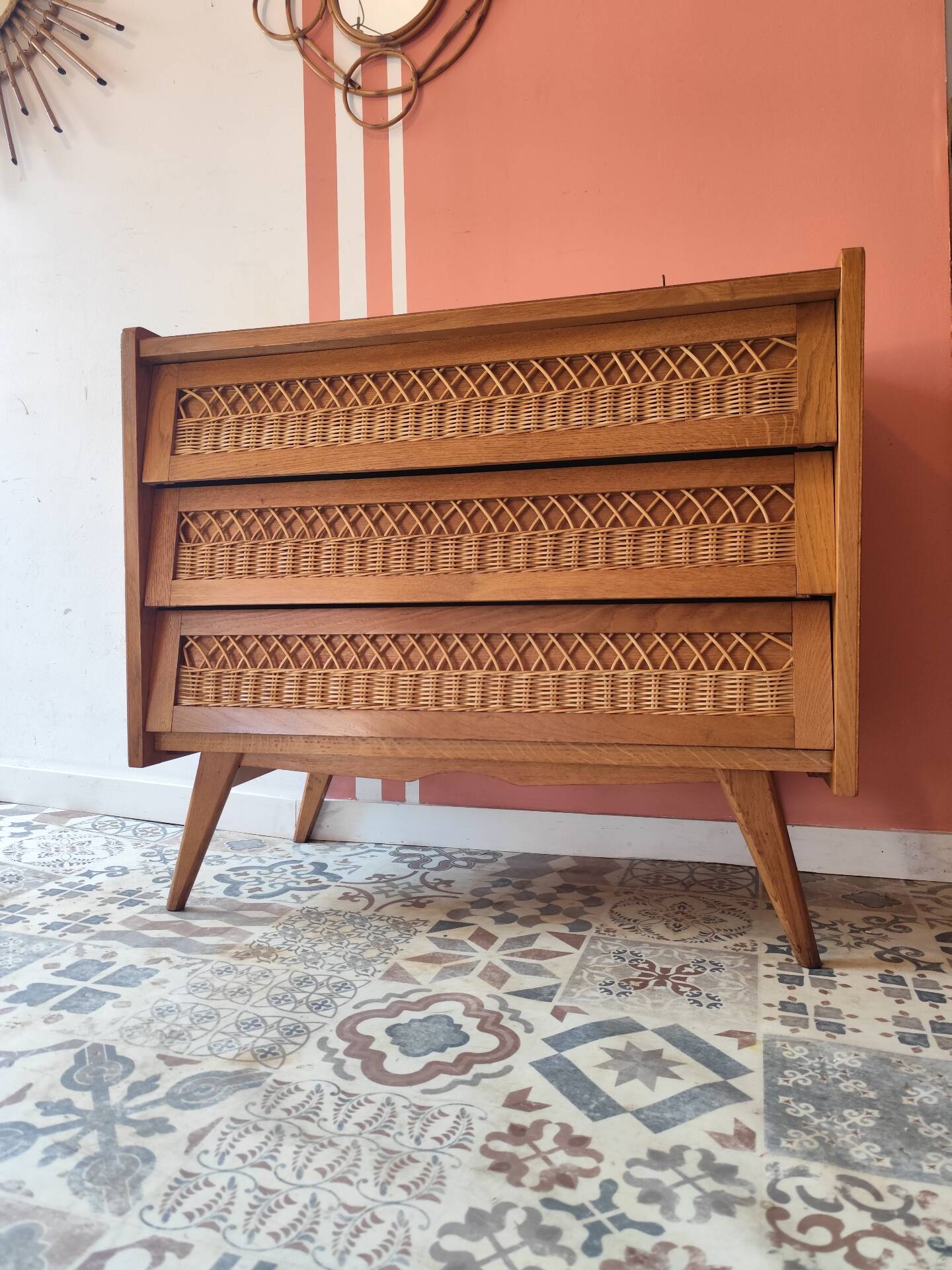 Vintage chest of drawers