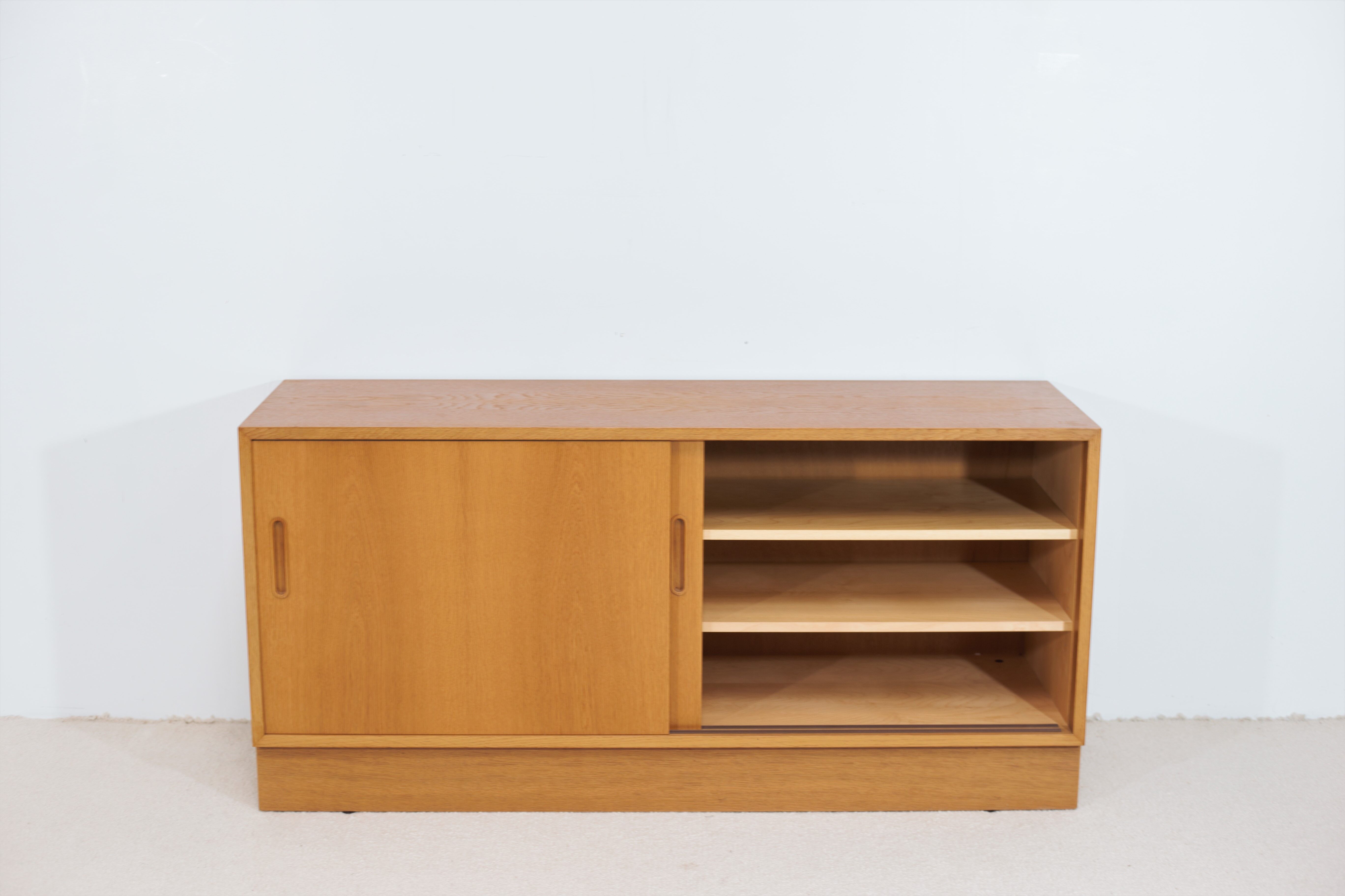 Hundevad oak sideboard