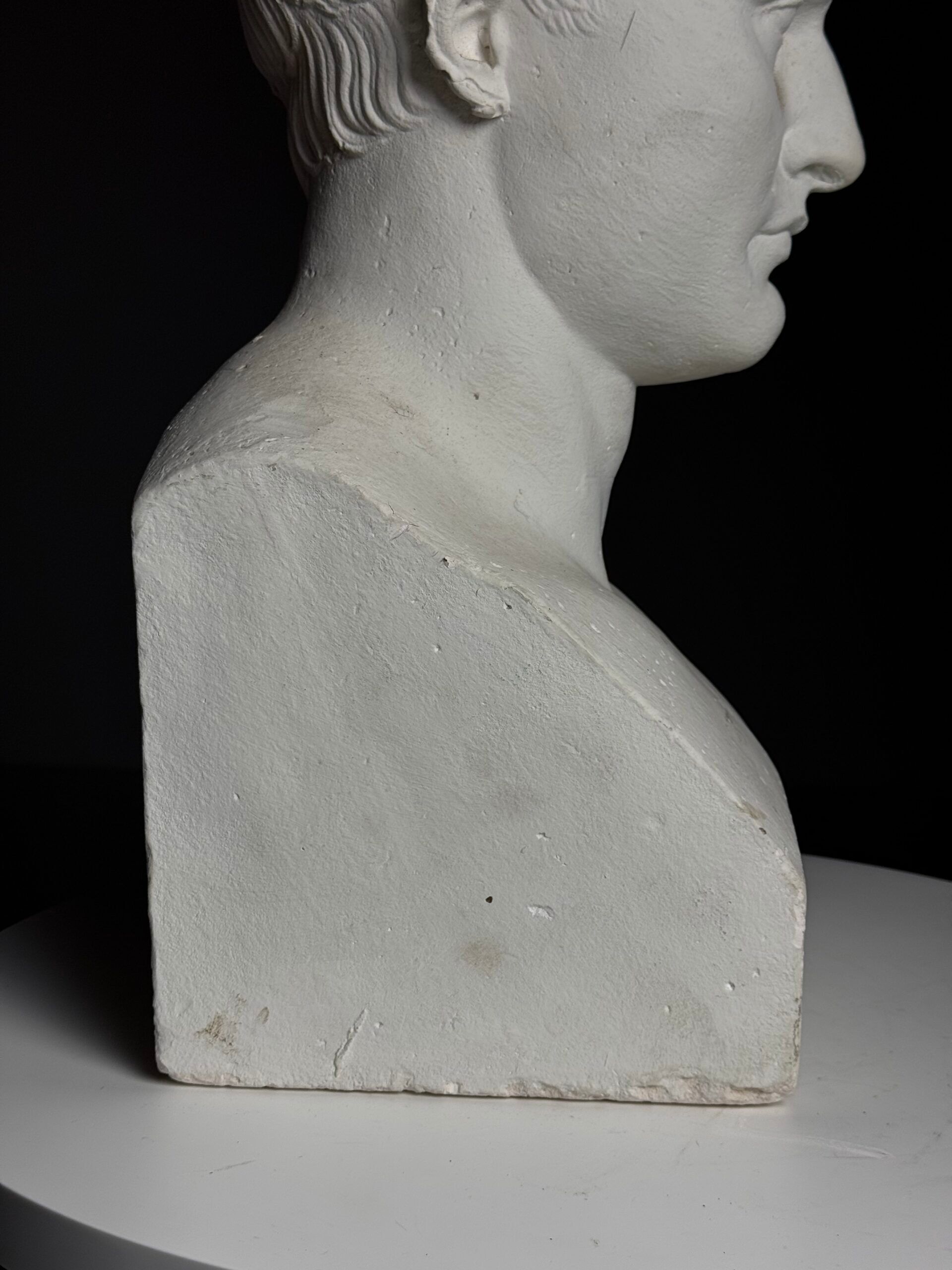 Buste de Napoléon en plâtre, 20e siècle.
