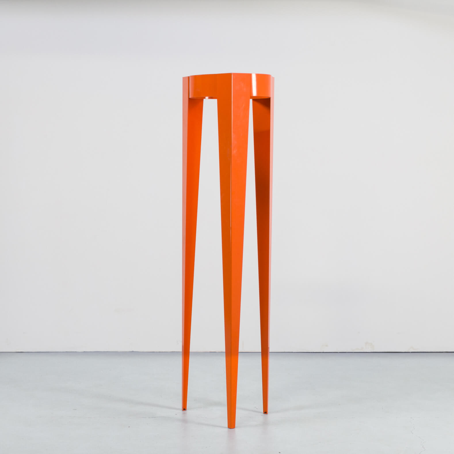 Michiel van der Kley ‘chase G’ metal tripod freestanding coat rack for Van Esch