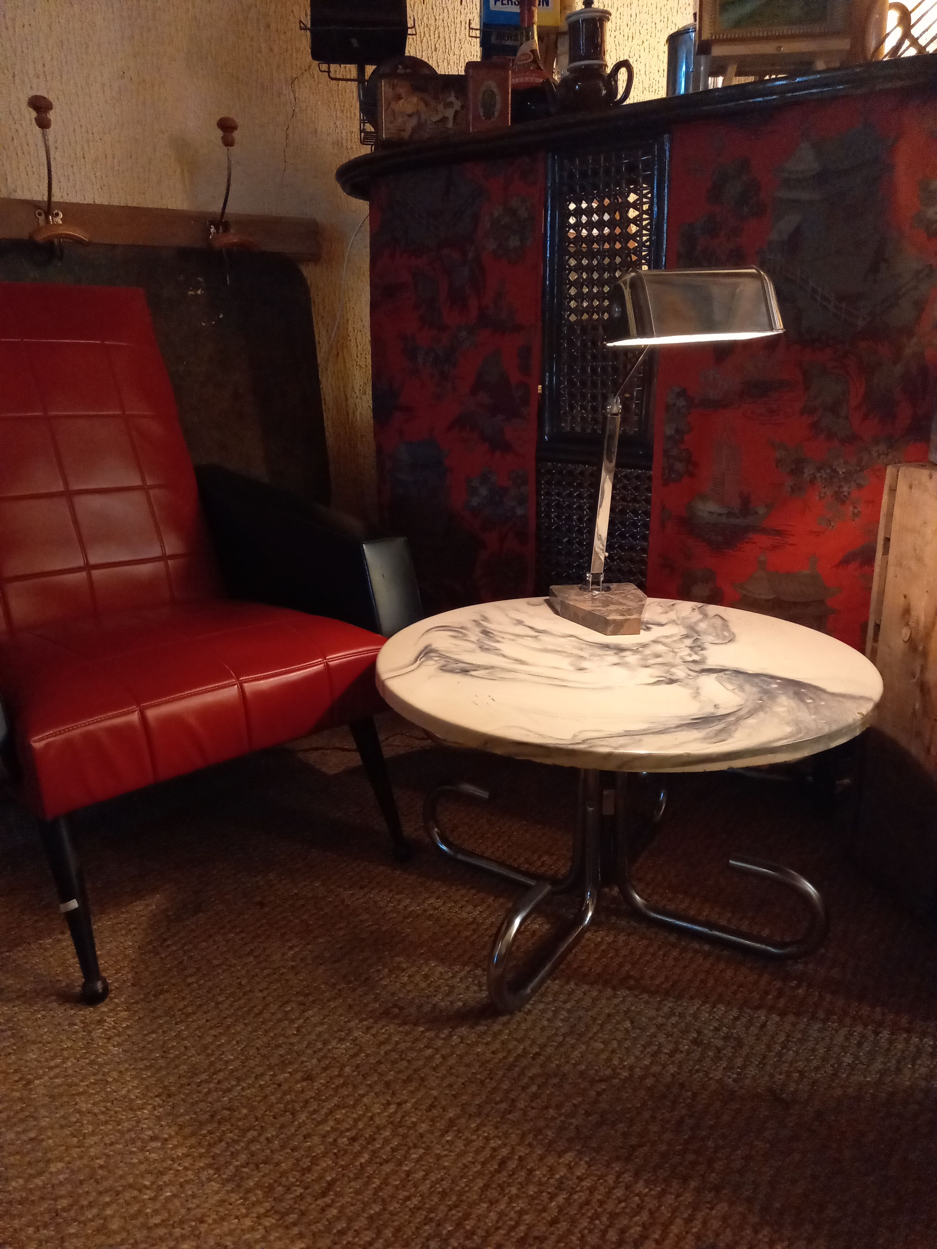 White marble coffee table from the 70s