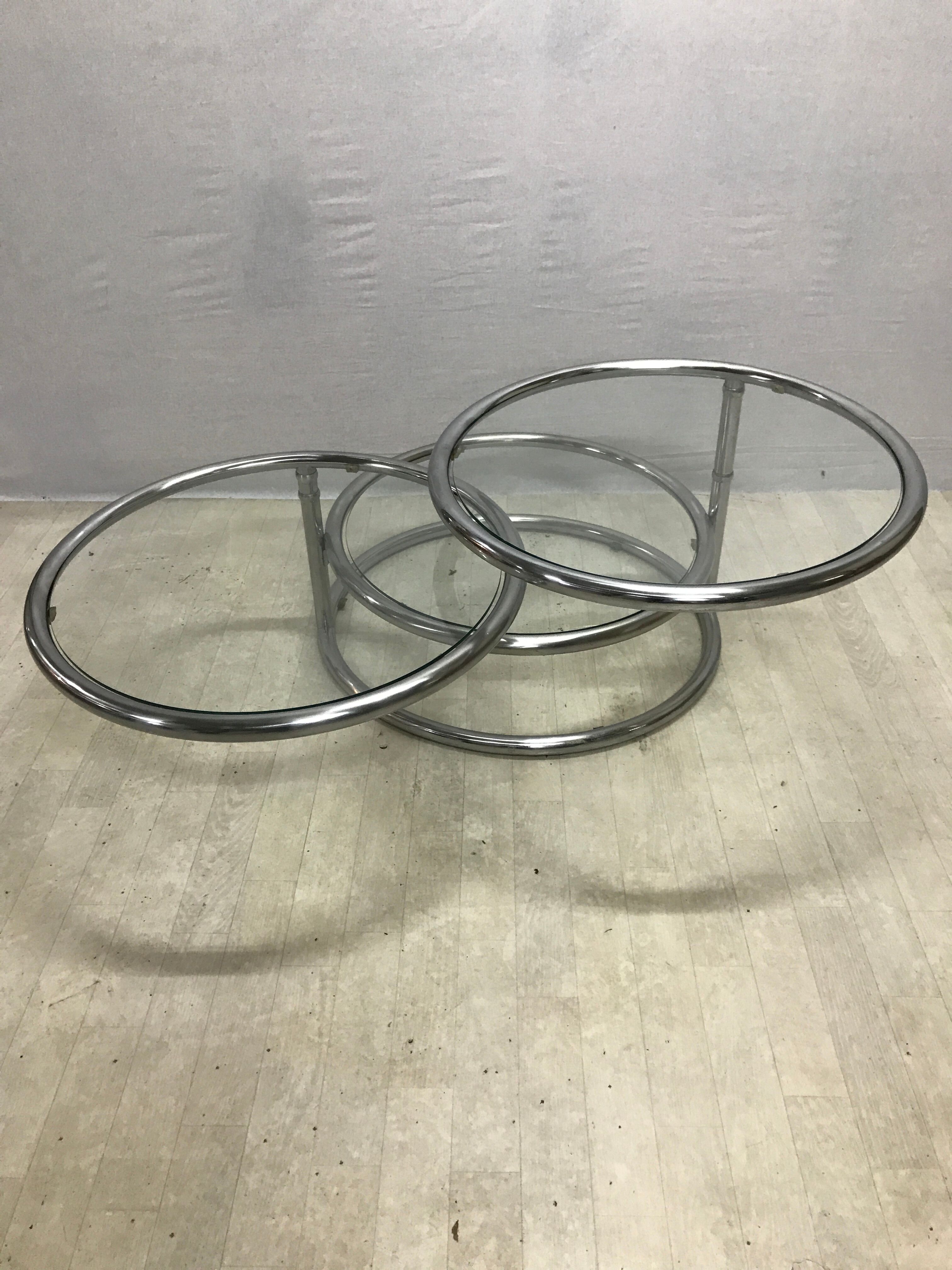 Round coffee table 3 vintage trays