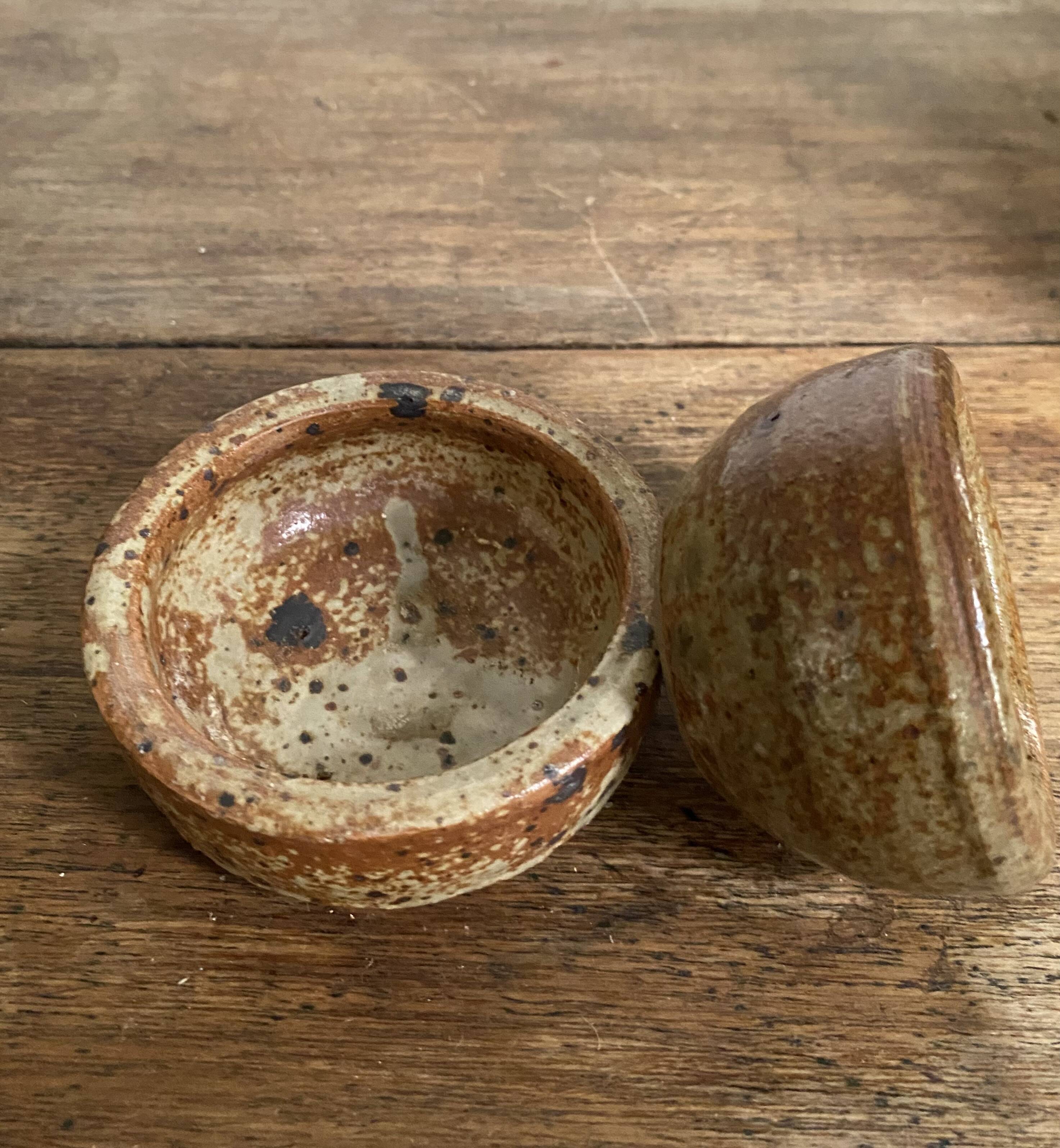 Duo of mini ramekins, stoneware, pyrite