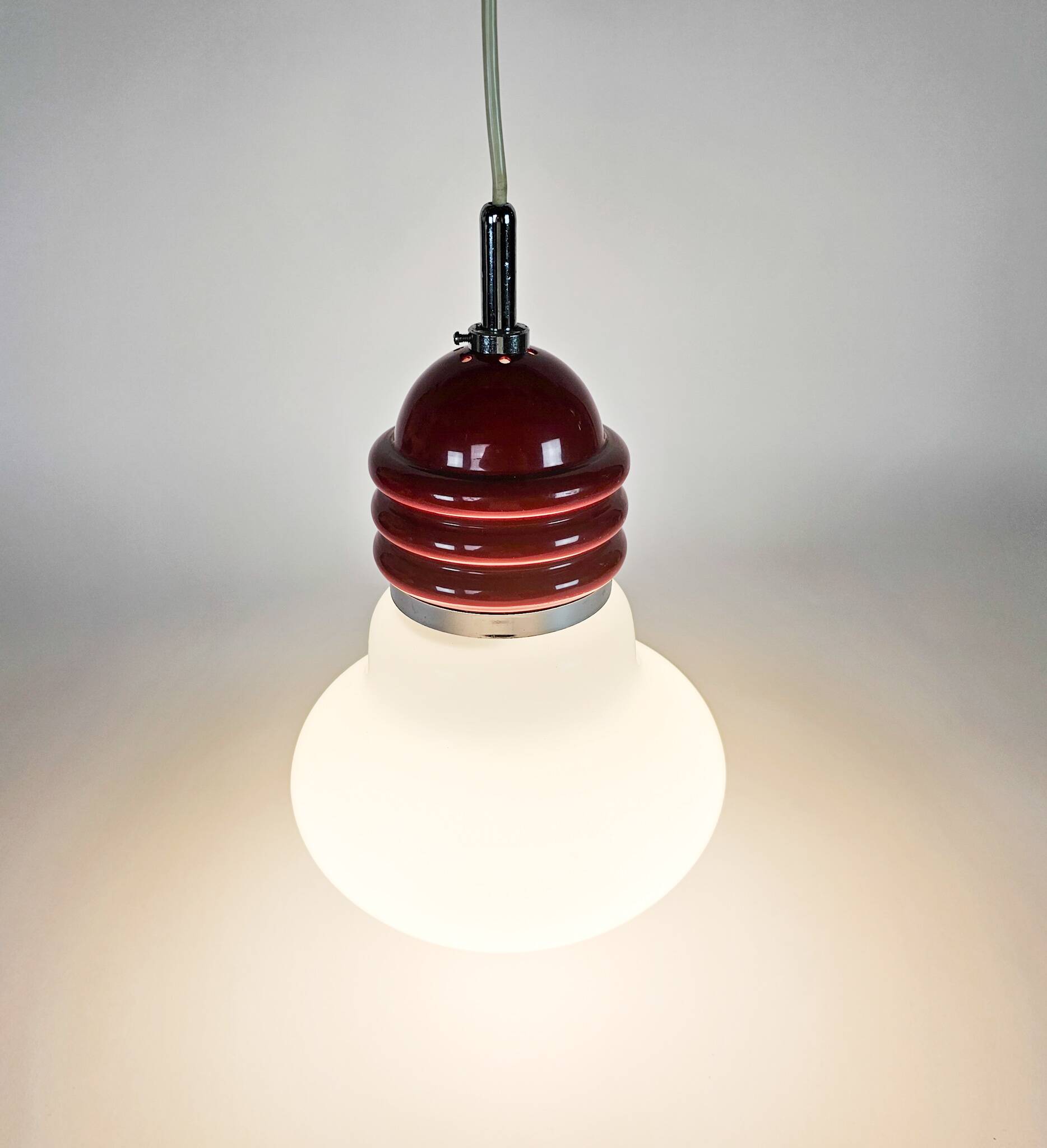 Tronconi - Enrico Tronconi - 'Bulb lamp' -  opaline - chroom - Italie - 1970's