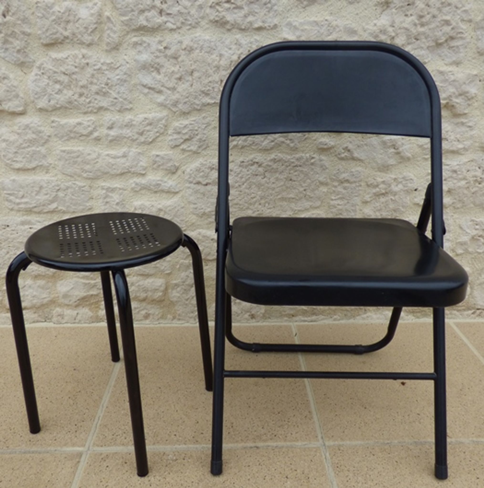 Black metal chair and stool set