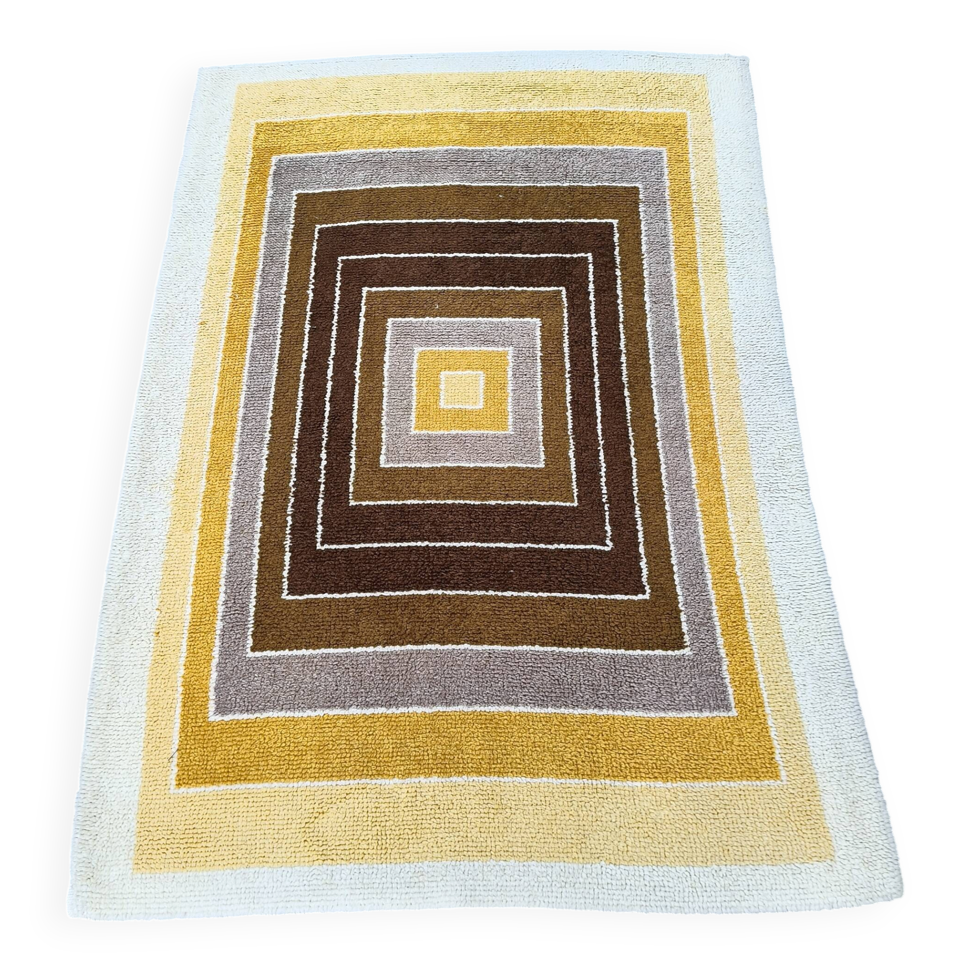 tapis scandinave dans le style de Verner Panton
