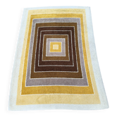 scandinavian rug in the style of Verner Panton