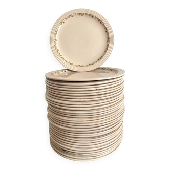 Assiettes plates Longwy modèle Betty