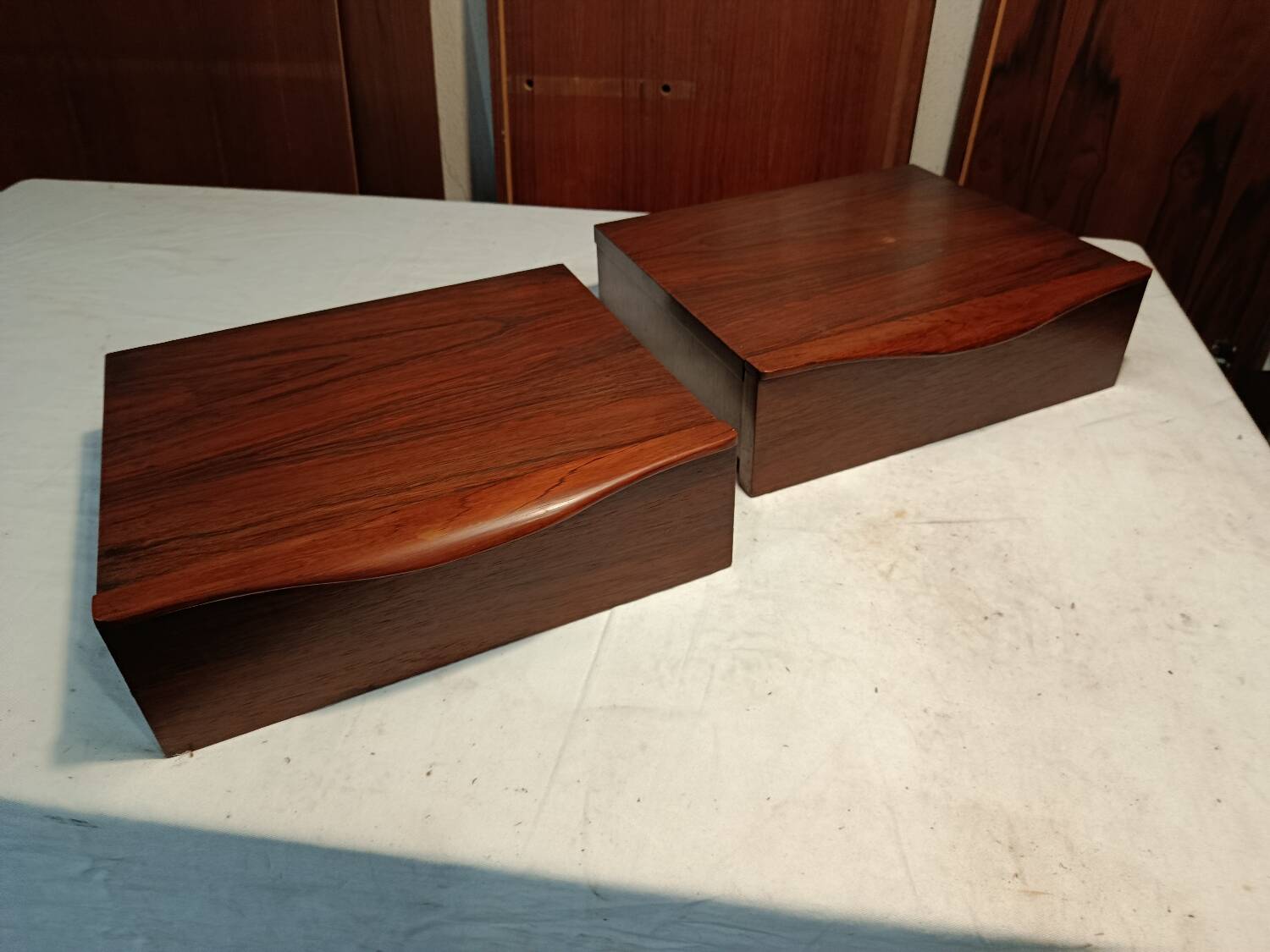 Scandinavian suspended nightstands rosewood