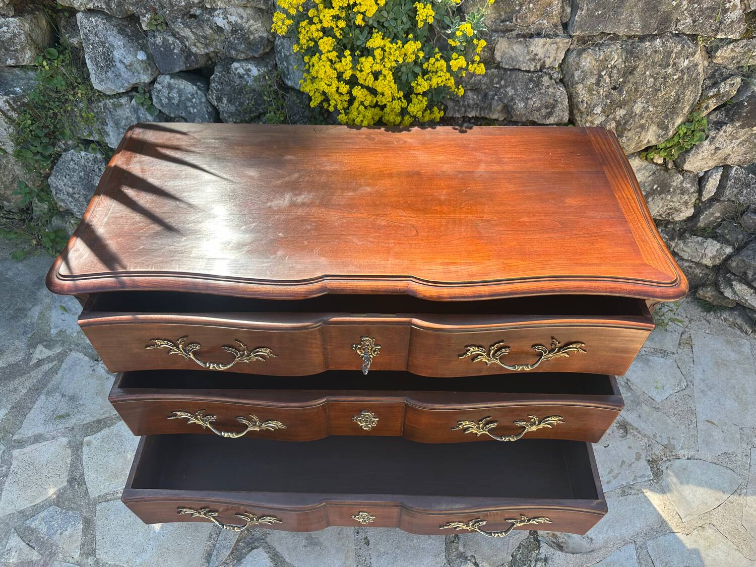 Commode en Acajou de style Louis XV Époque XX eme siècle