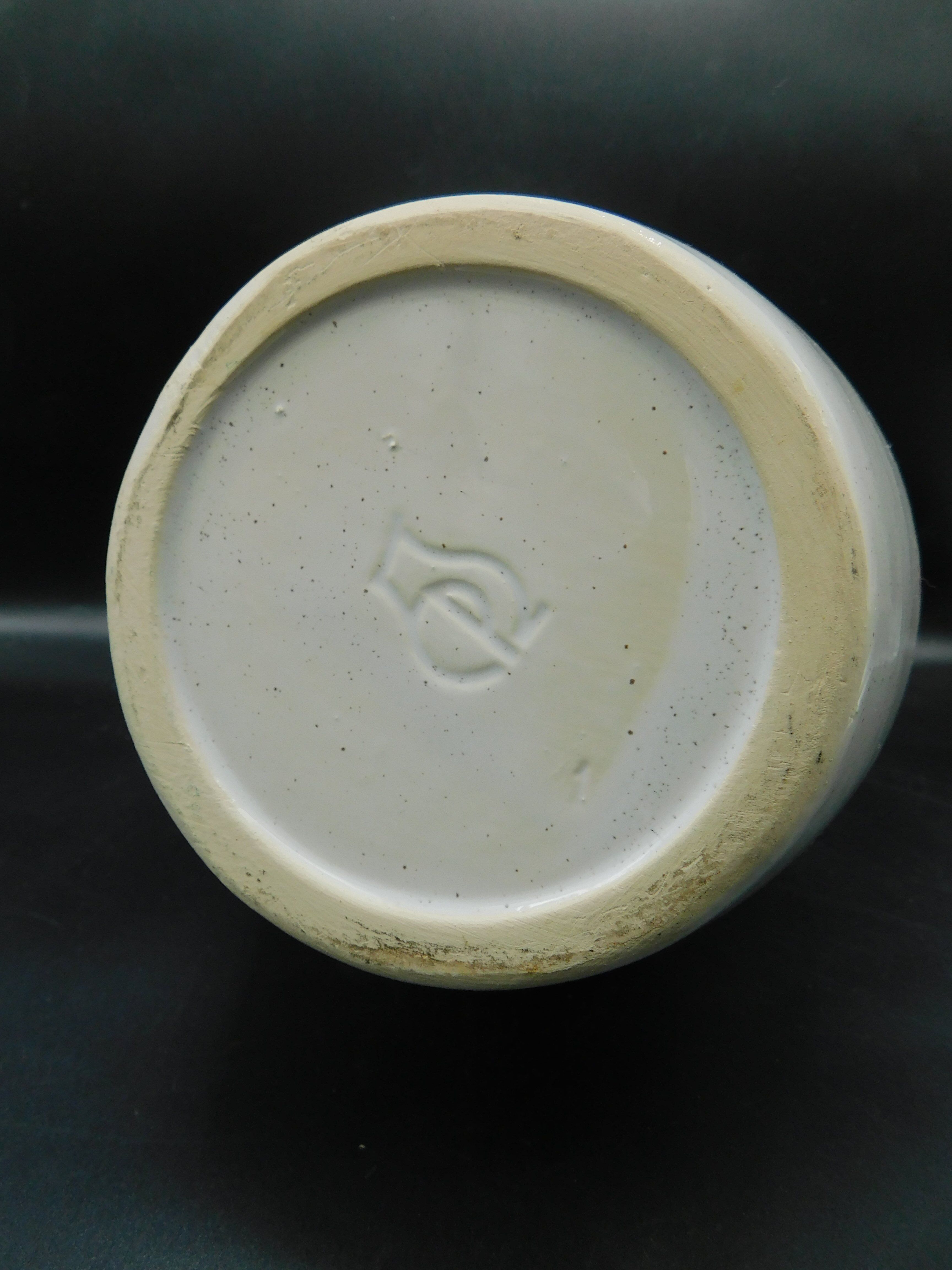 Amphora vase Le Poet-Laval